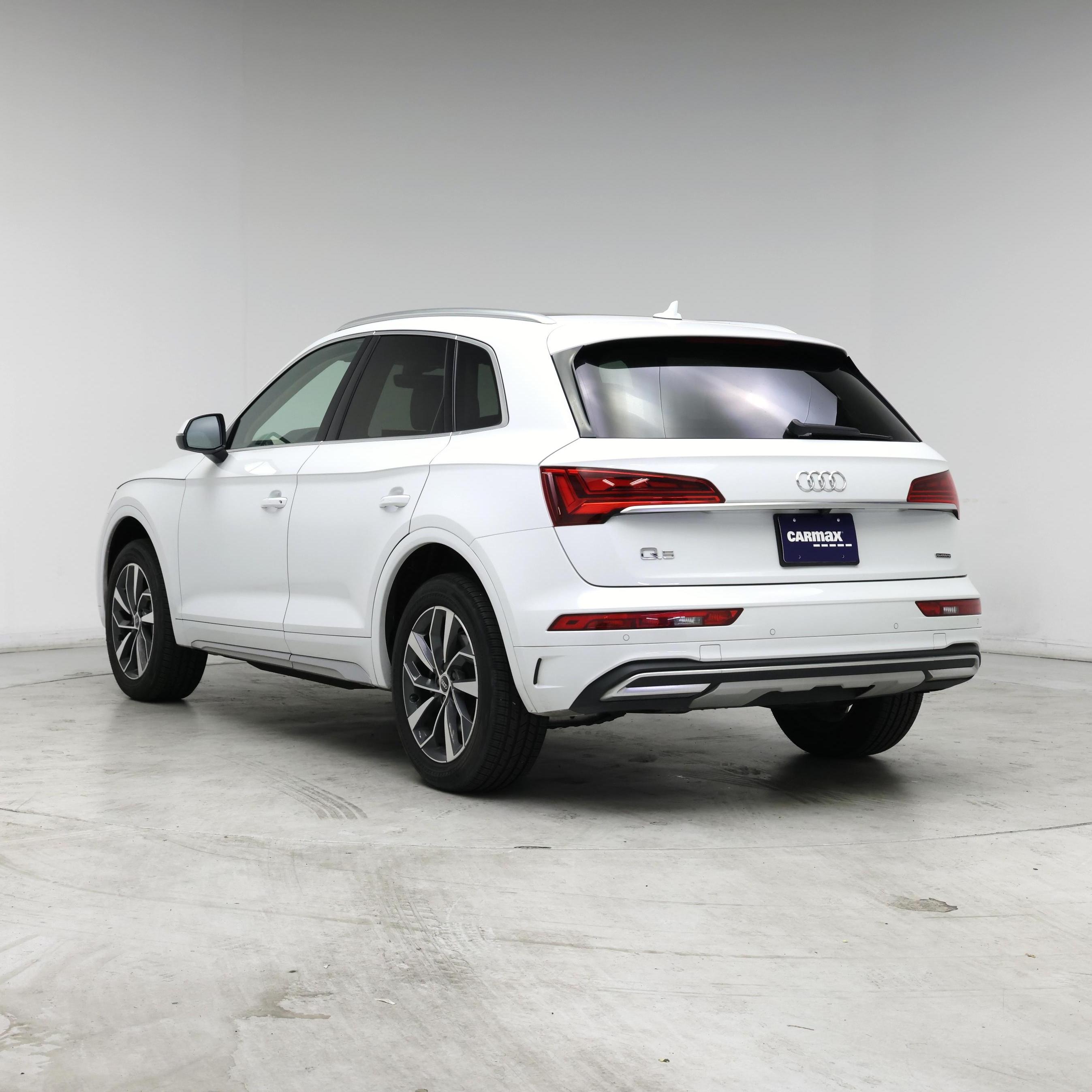 Thumbnail: 2021 Audi Q5 - 2