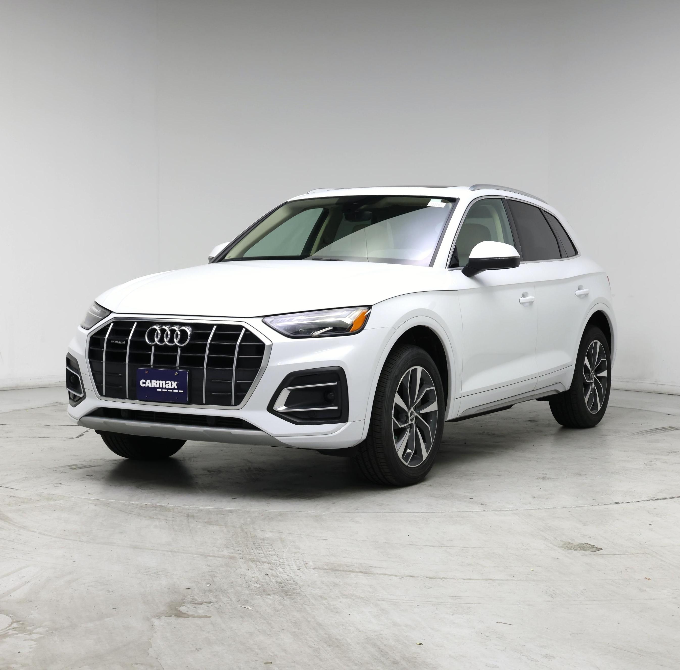 Thumbnail: 2021 Audi Q5 - 4