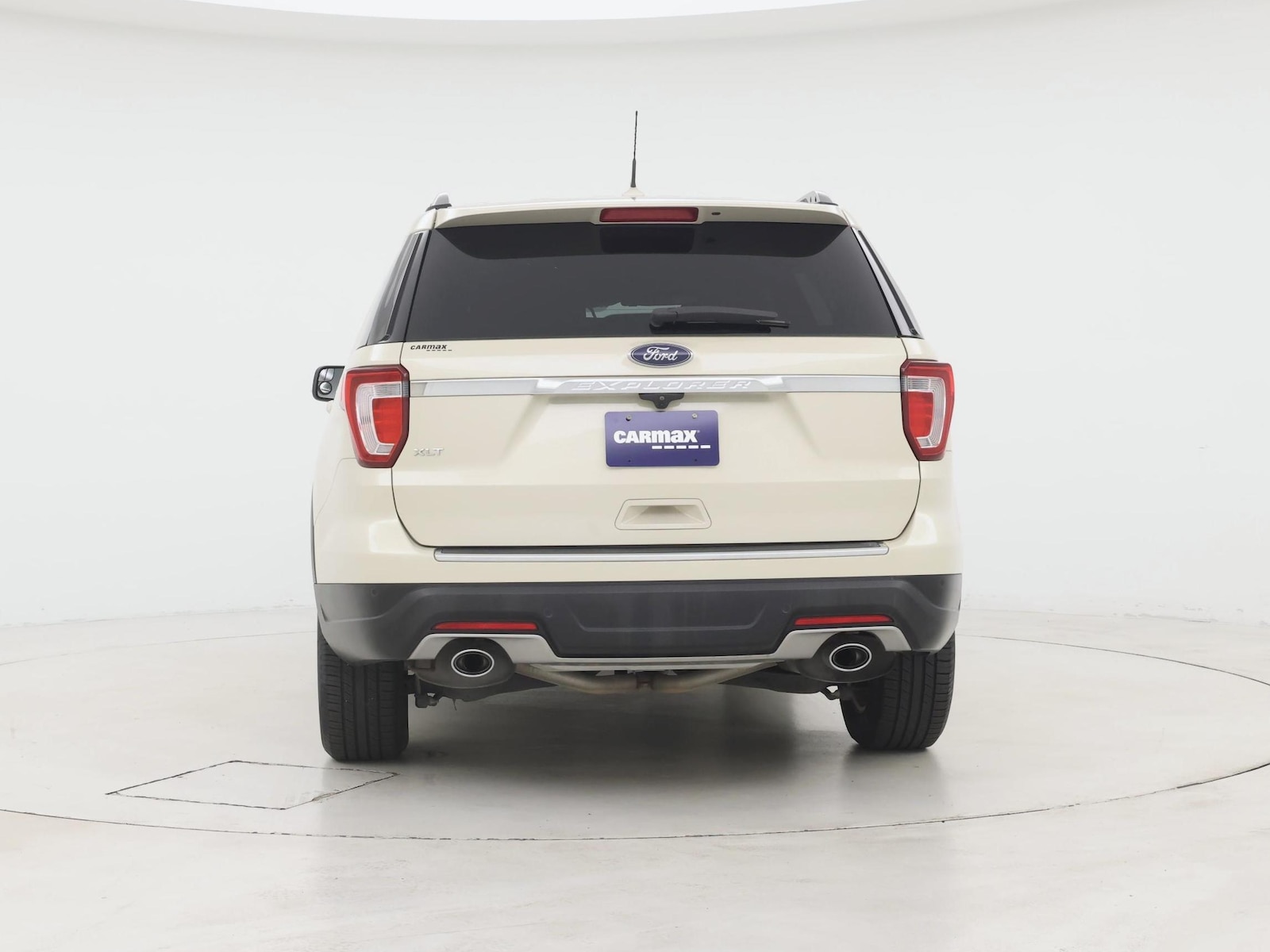 2018 Ford Explorer XLT - Photo 7