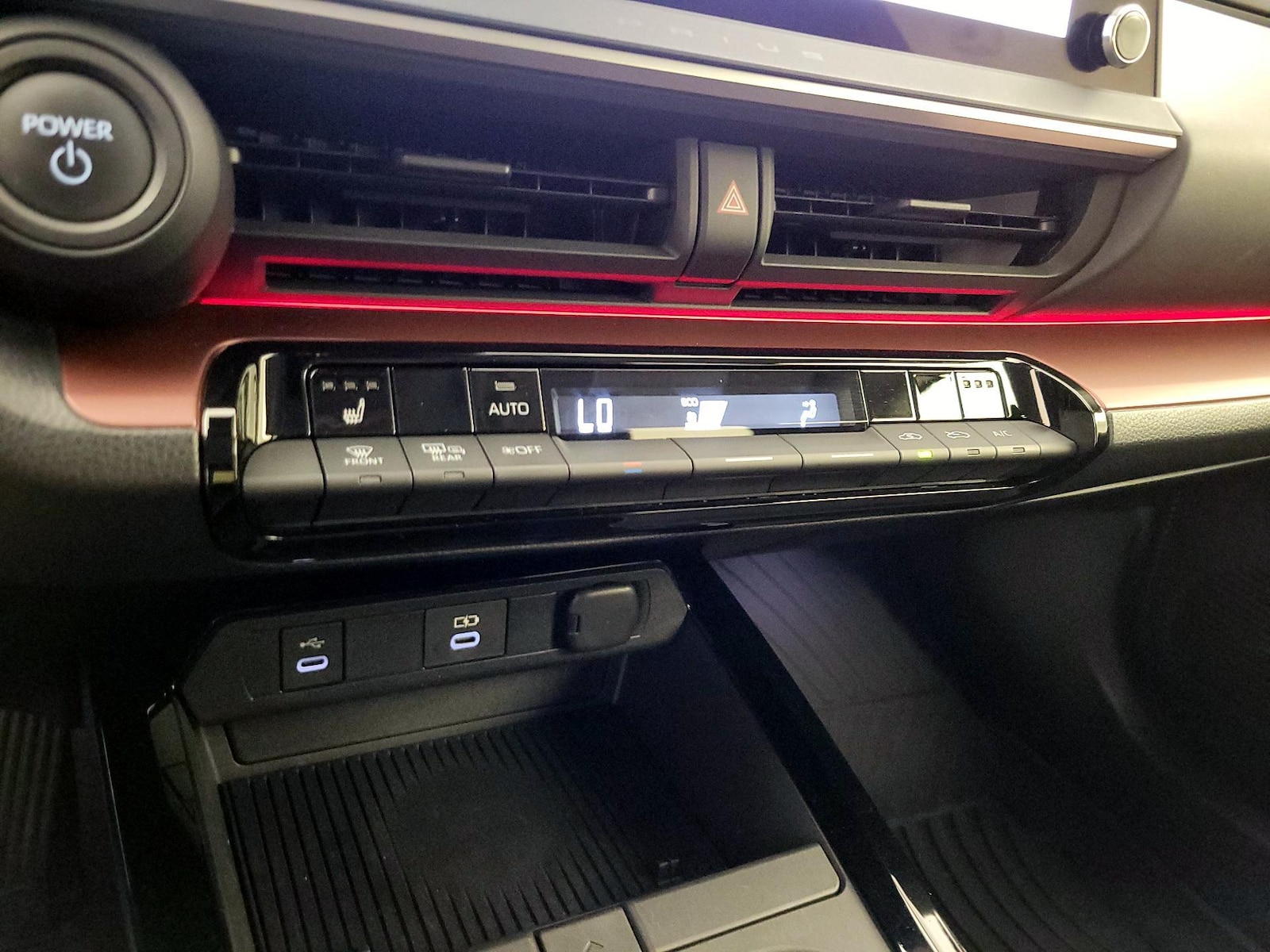 2023 Toyota Prius Prime XSE - Photo 17