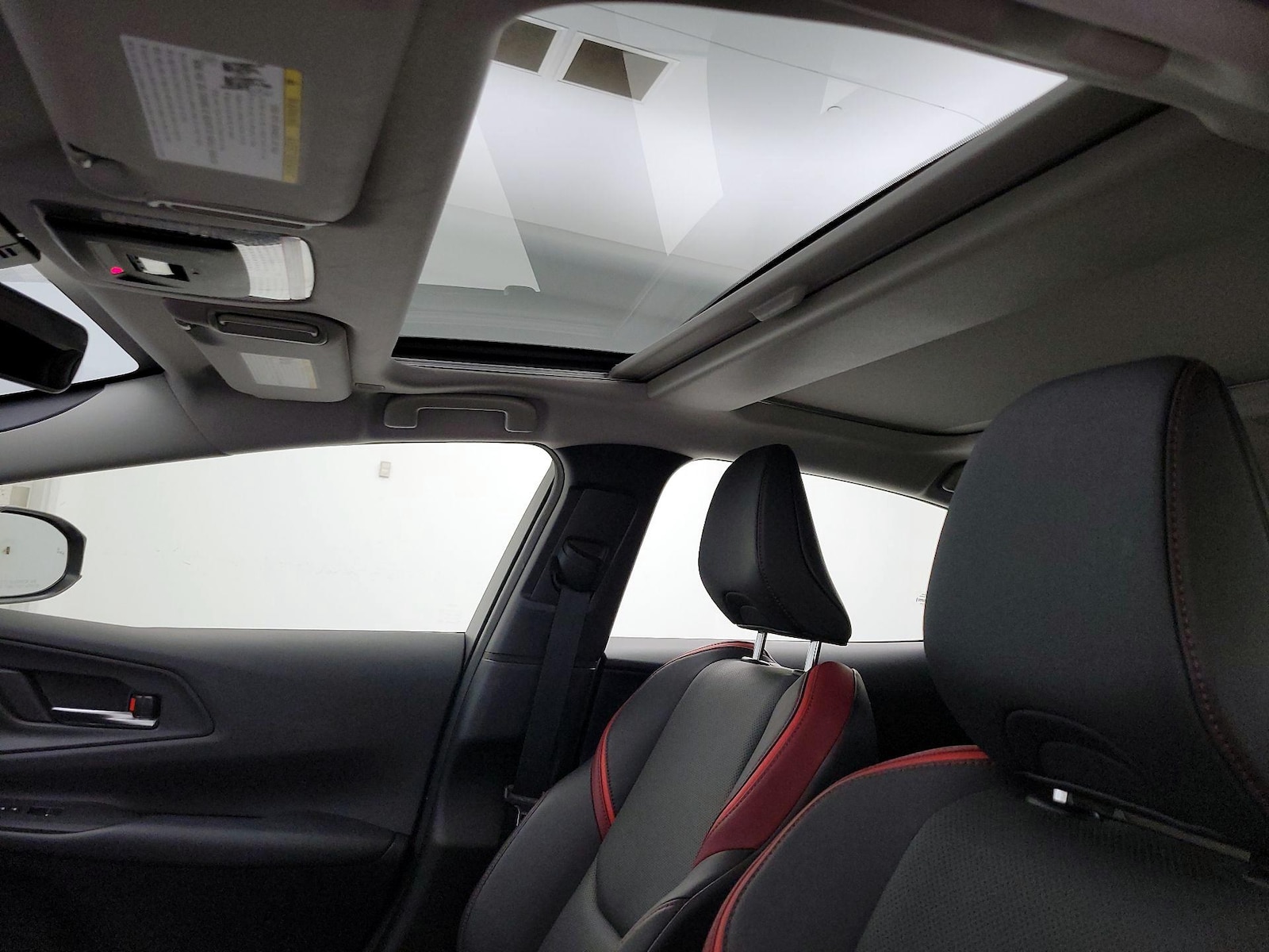 2023 Toyota Prius Prime XSE - Photo 19