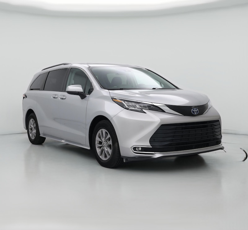 2022 Toyota Sienna Hybrid XLE