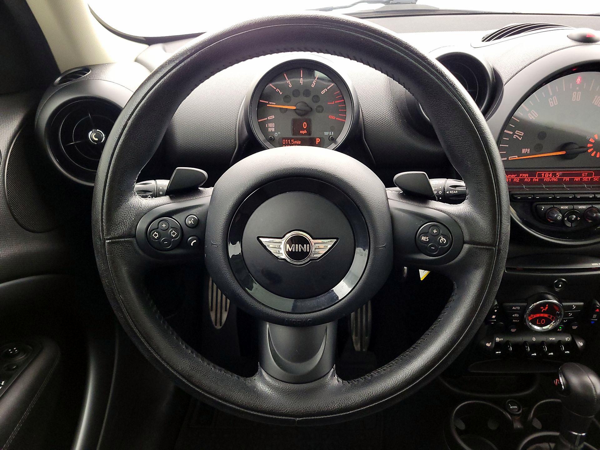 Thumbnail: 2016 MINI Cooper Countryman - 10