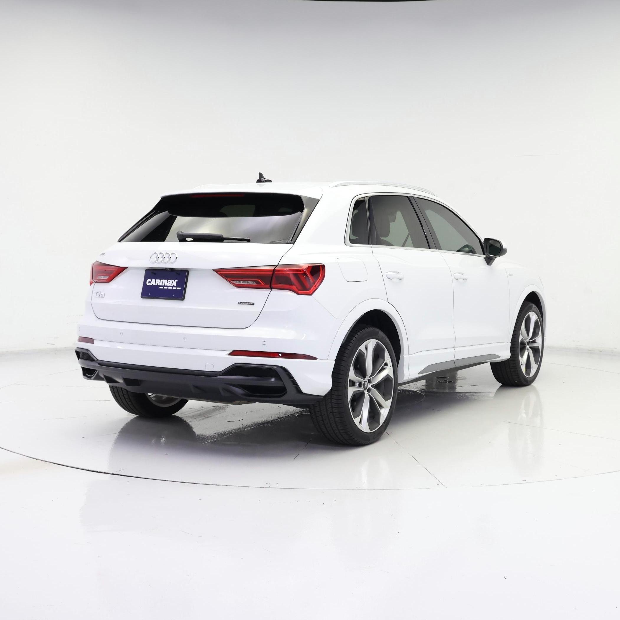 Thumbnail: 2021 Audi Q3 - 8