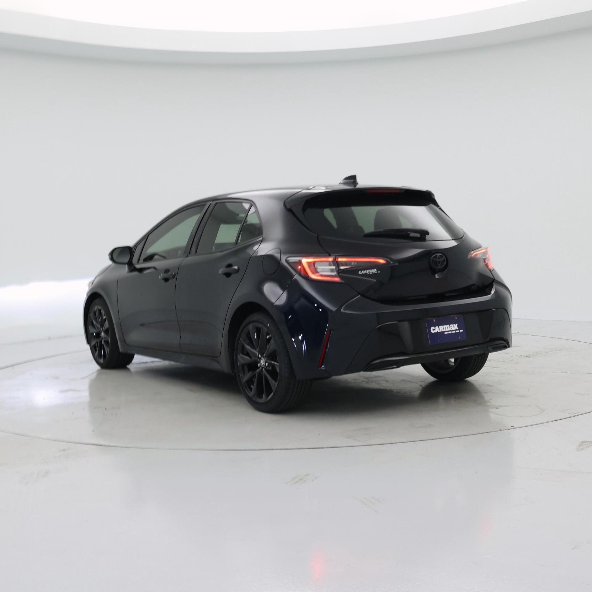Thumbnail: 2022 Toyota Corolla - 2