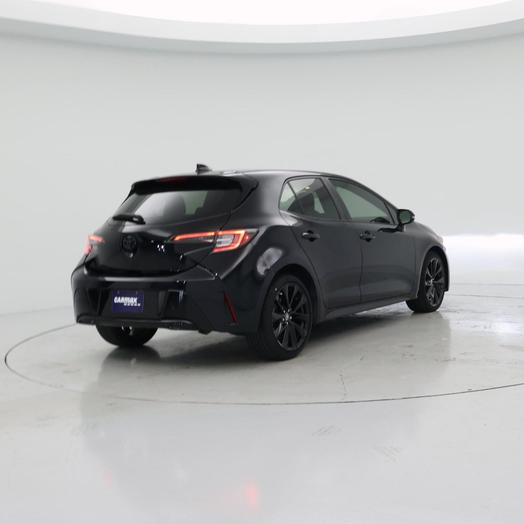 Thumbnail: 2022 Toyota Corolla - 8
