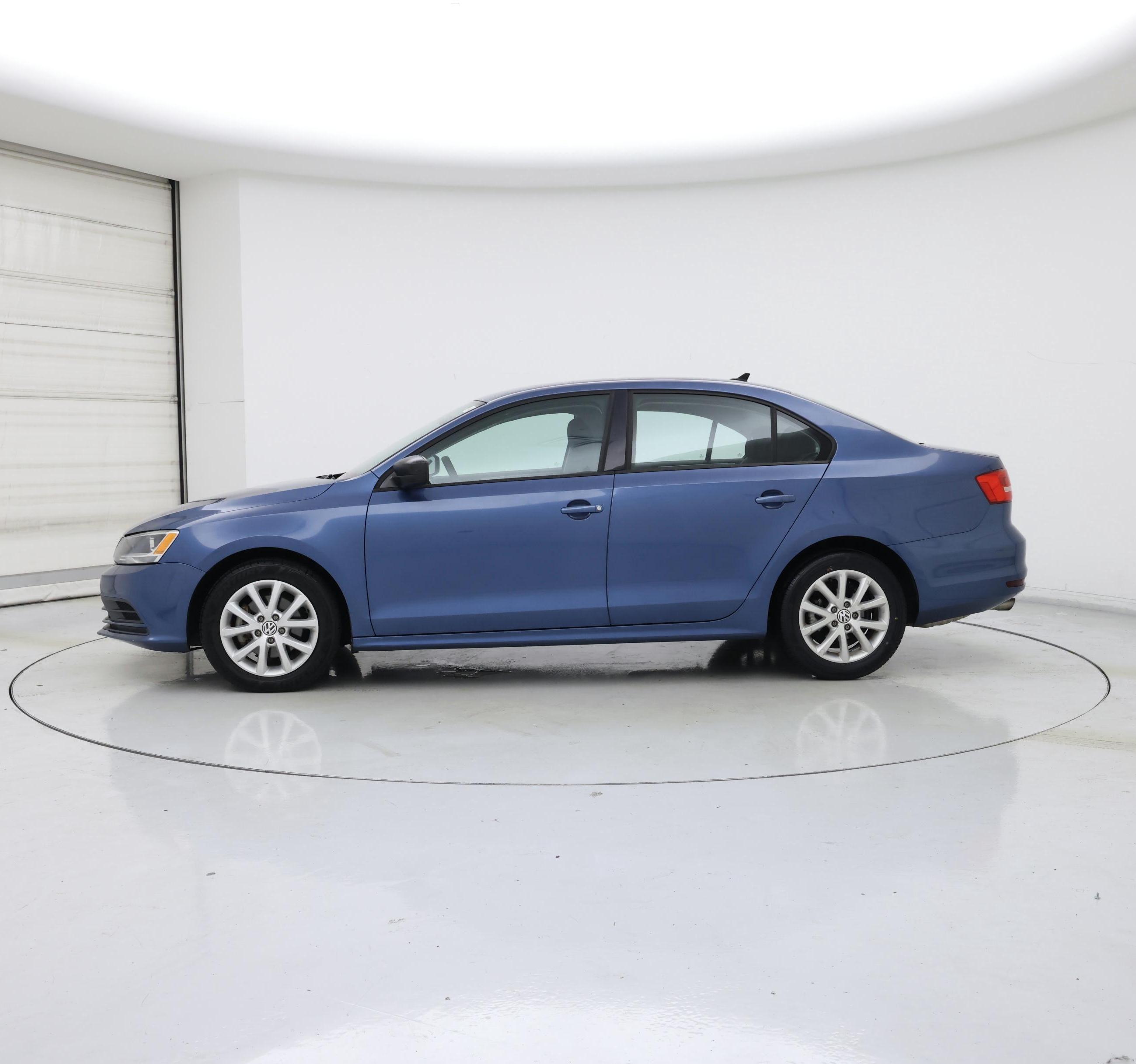 Thumbnail: 2015 Volkswagen Jetta - 3