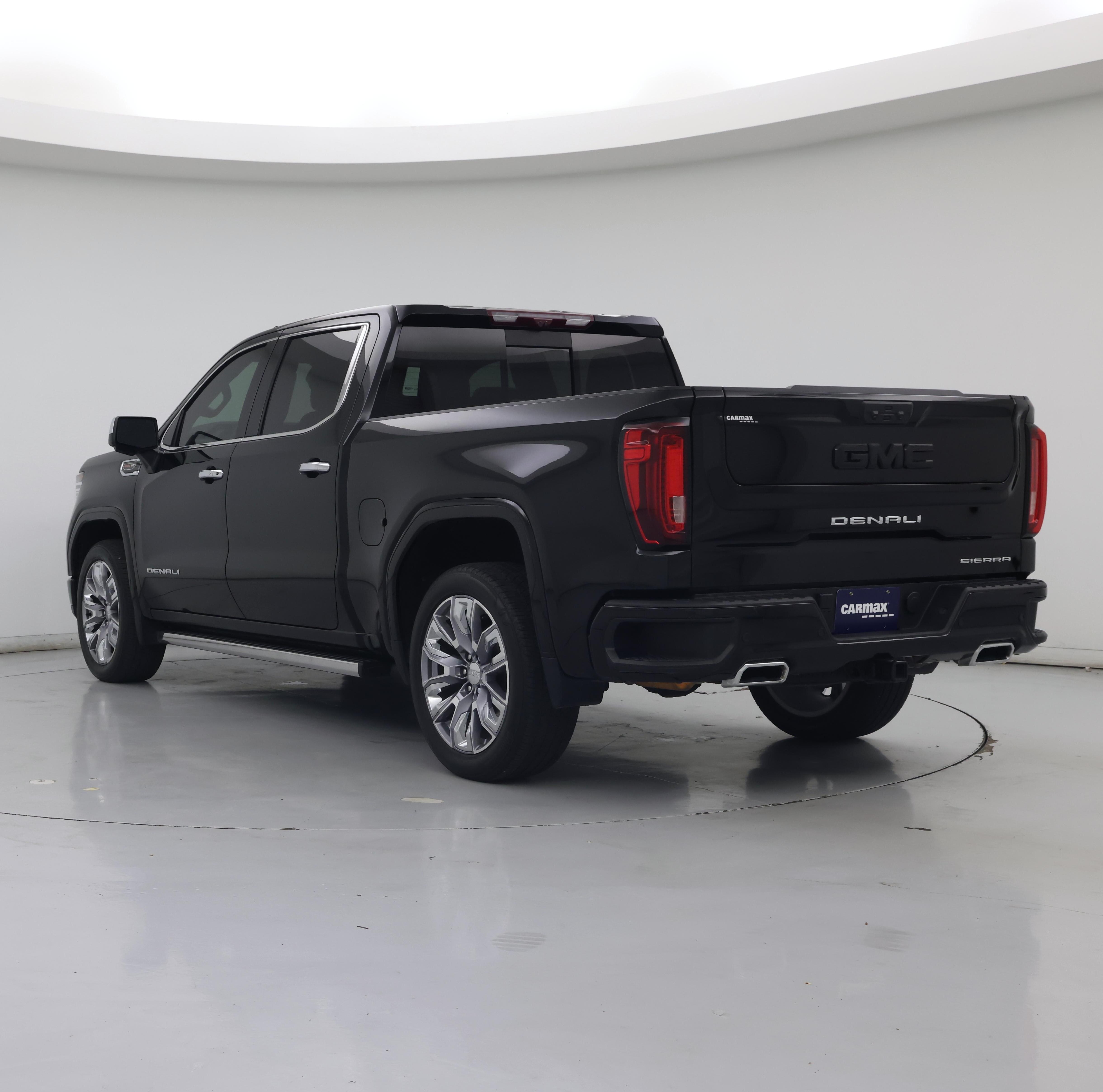 Thumbnail: 2022 GMC Sierra 1500 - 2