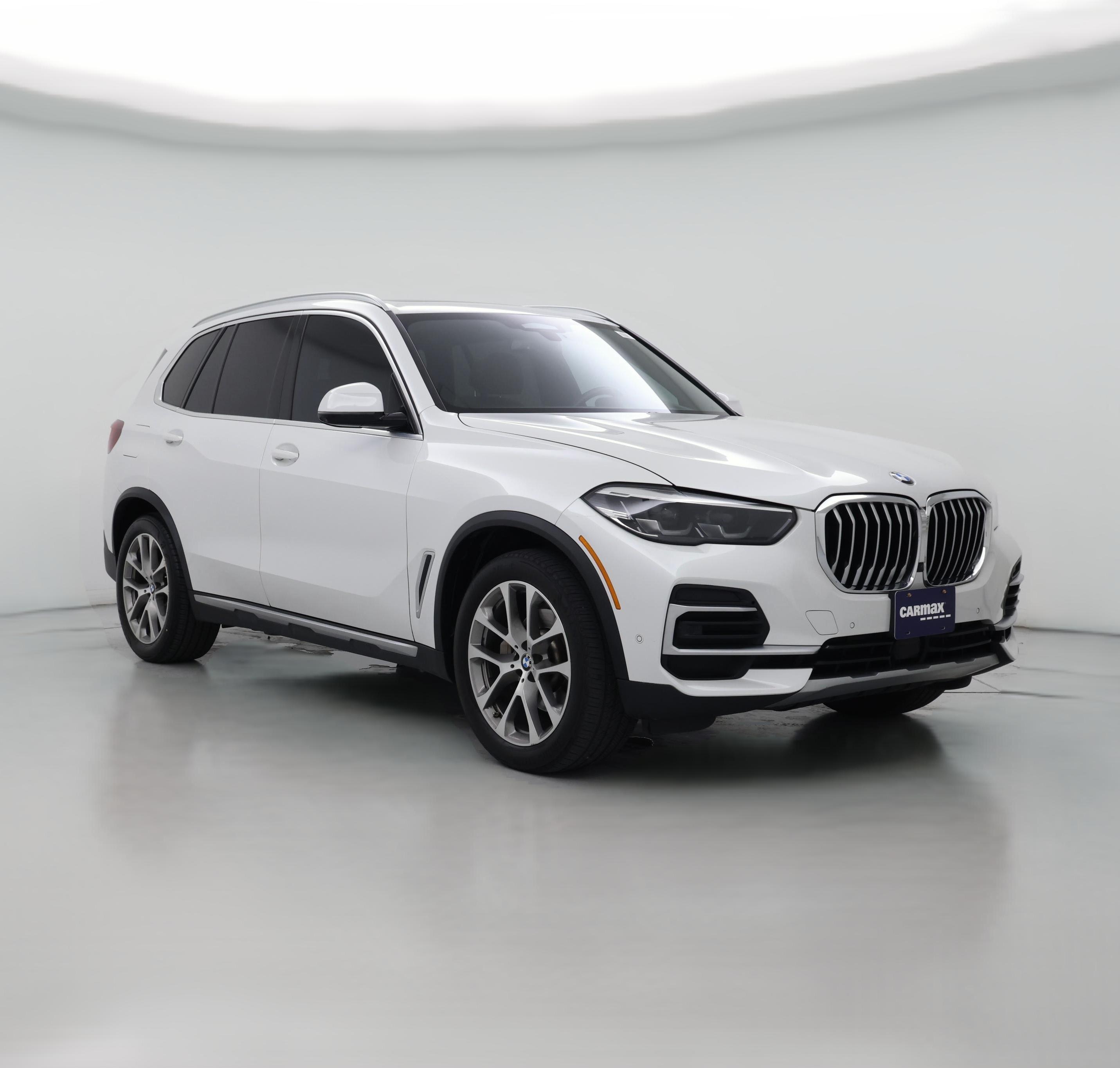 Thumbnail: 2022 BMW X5 - 1
