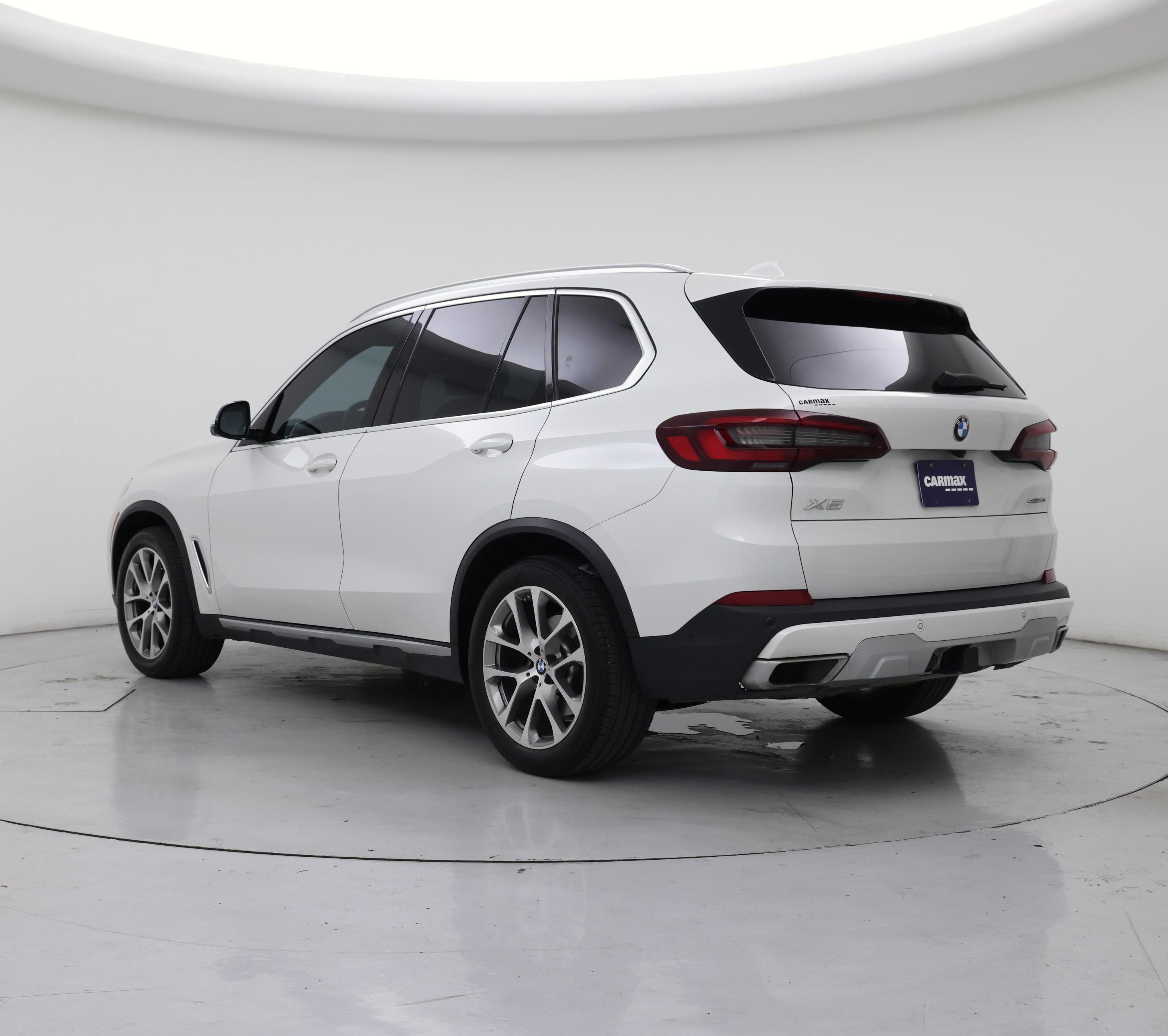 Thumbnail: 2022 BMW X5 - 2