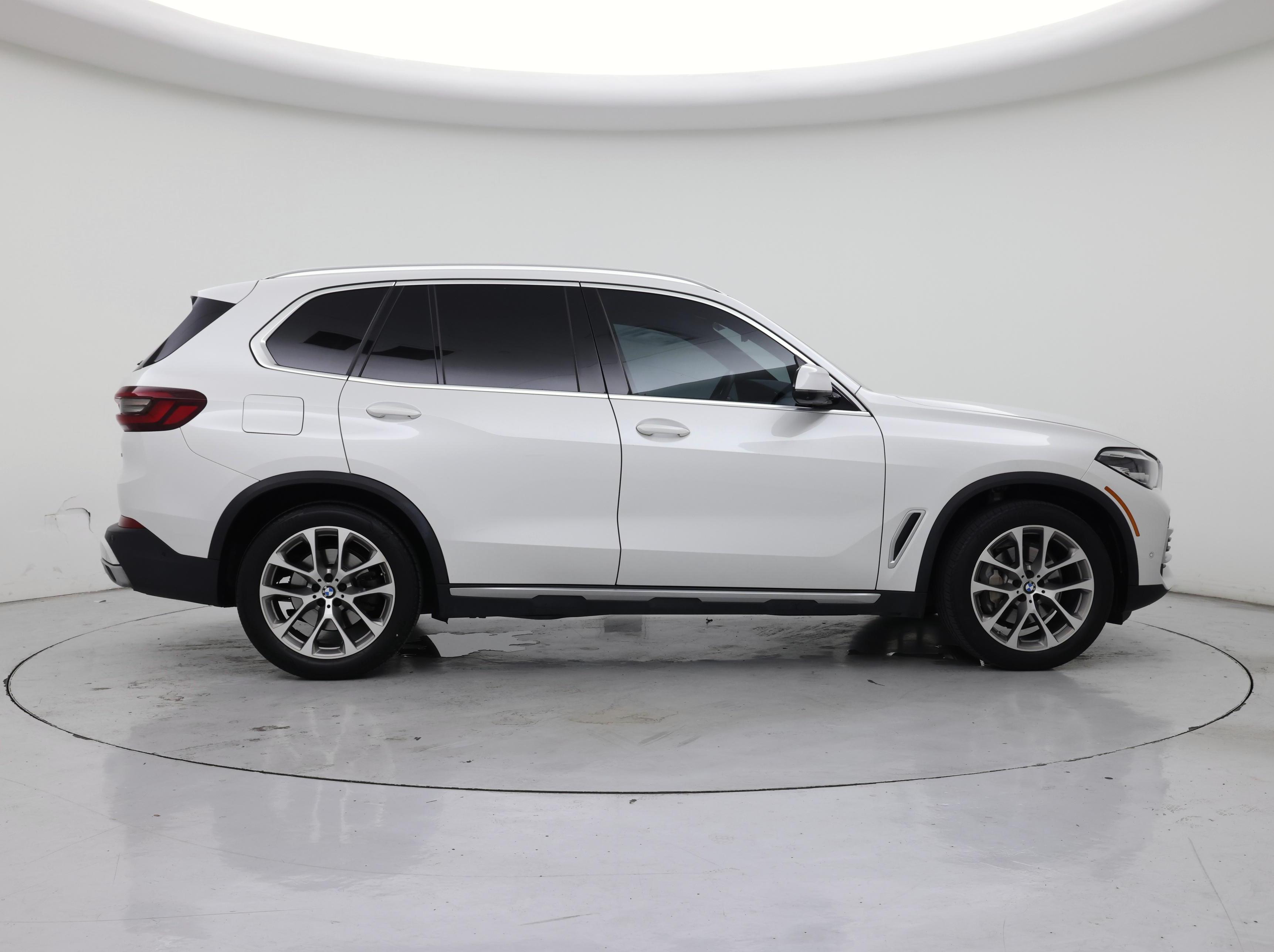 Thumbnail: 2022 BMW X5 - 7