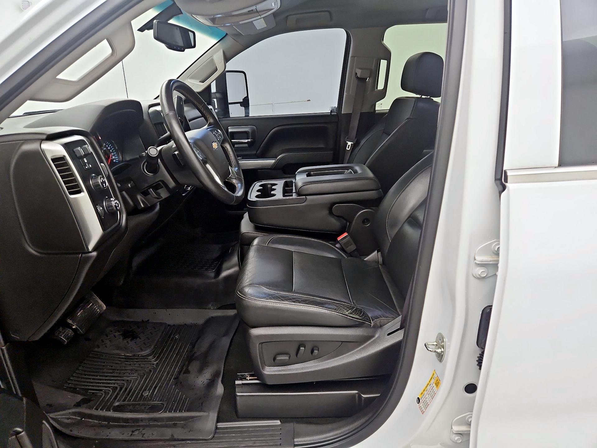 Thumbnail: 2016 Chevrolet Silverado 2500 - 11