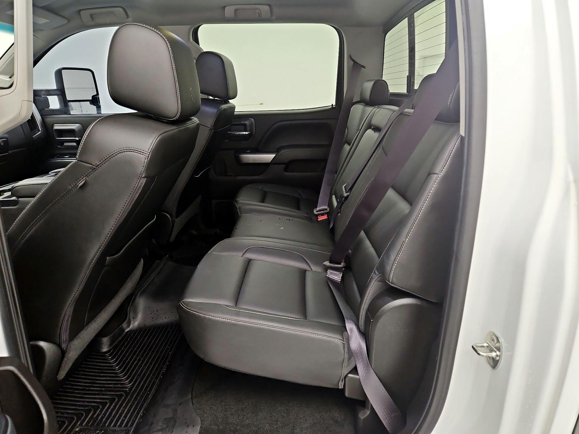 Thumbnail: 2016 Chevrolet Silverado 2500 - 19