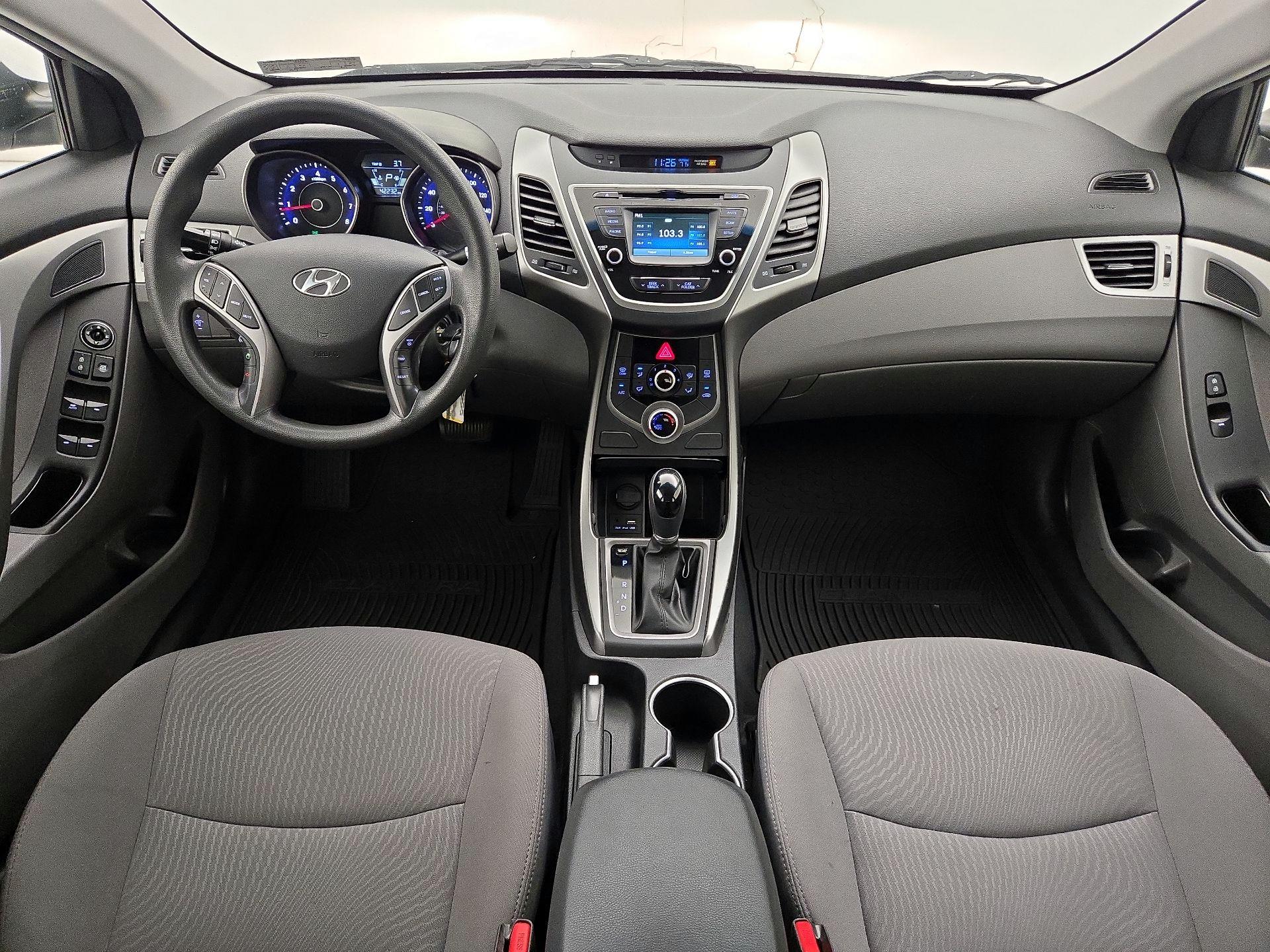 Thumbnail: 2015 Hyundai Elantra - 9