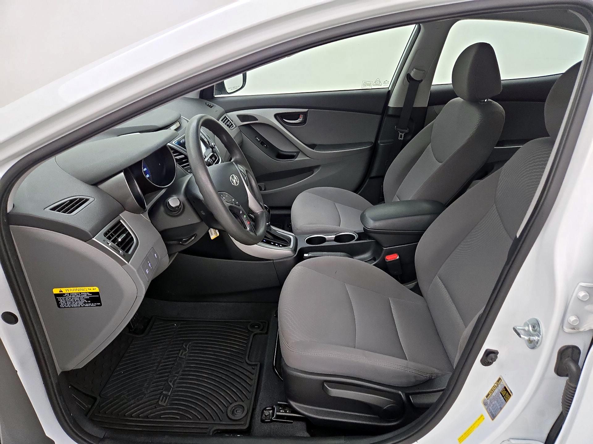 Thumbnail: 2015 Hyundai Elantra - 11