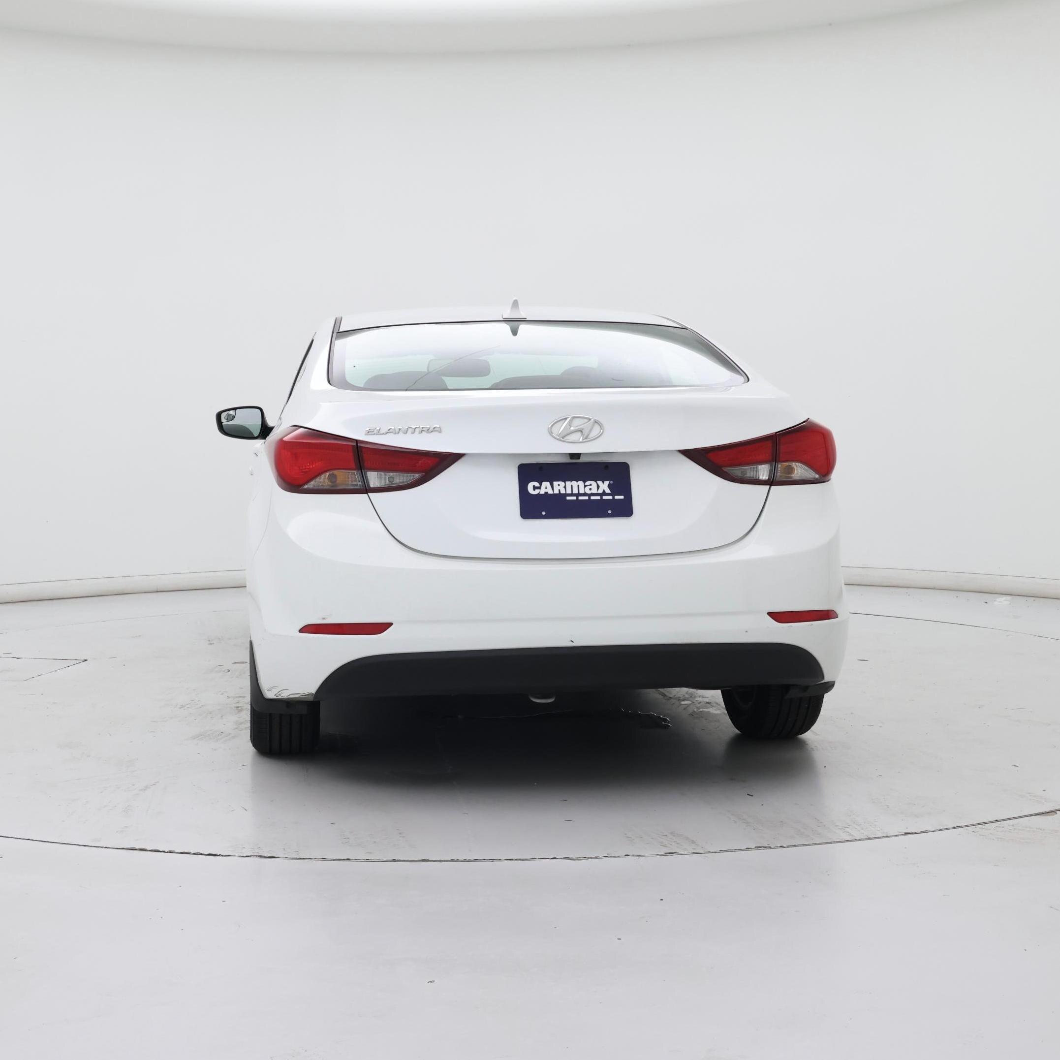 Thumbnail: 2015 Hyundai Elantra - 6