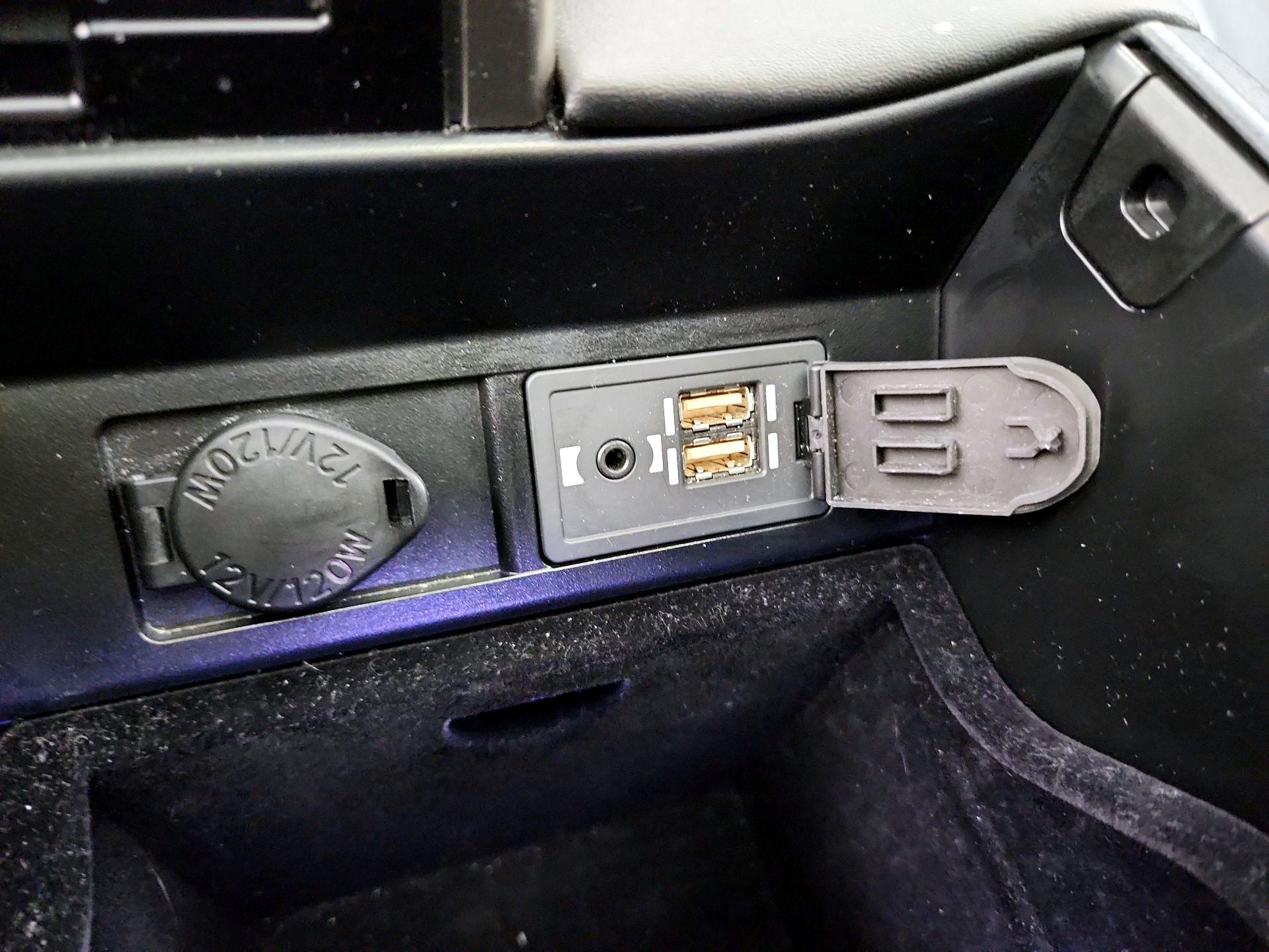 Thumbnail: 2016 Lexus RX - 19