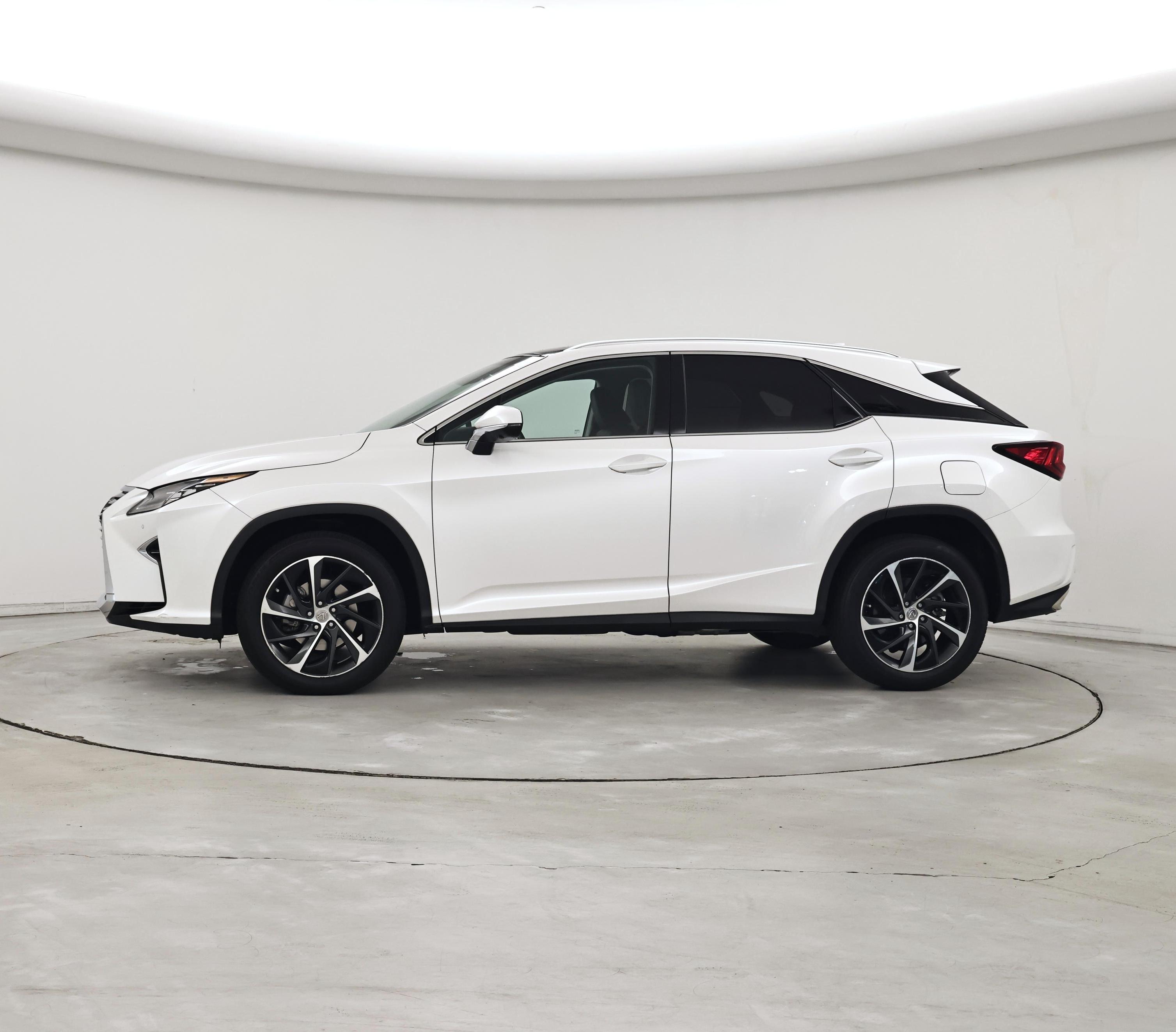 Thumbnail: 2016 Lexus RX - 3