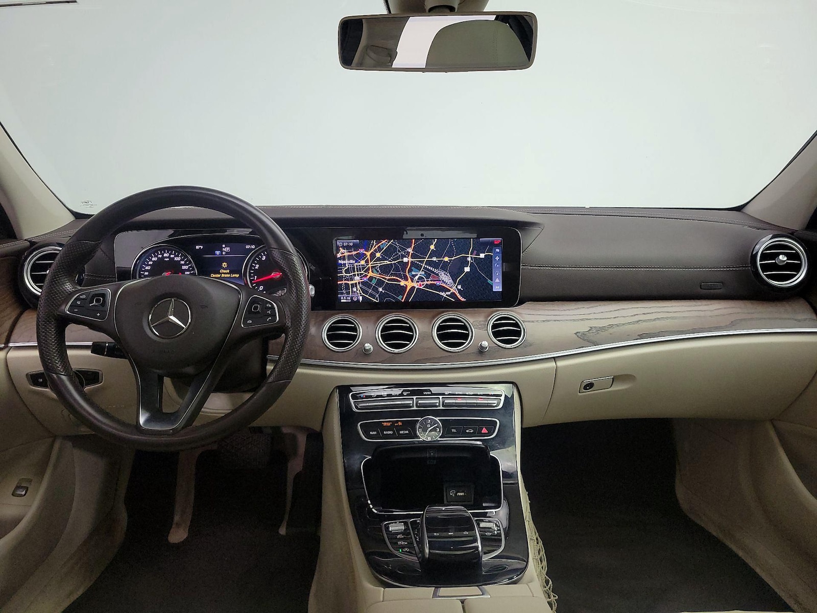 2017 Mercedes-Benz E-Class E300 - Photo 10