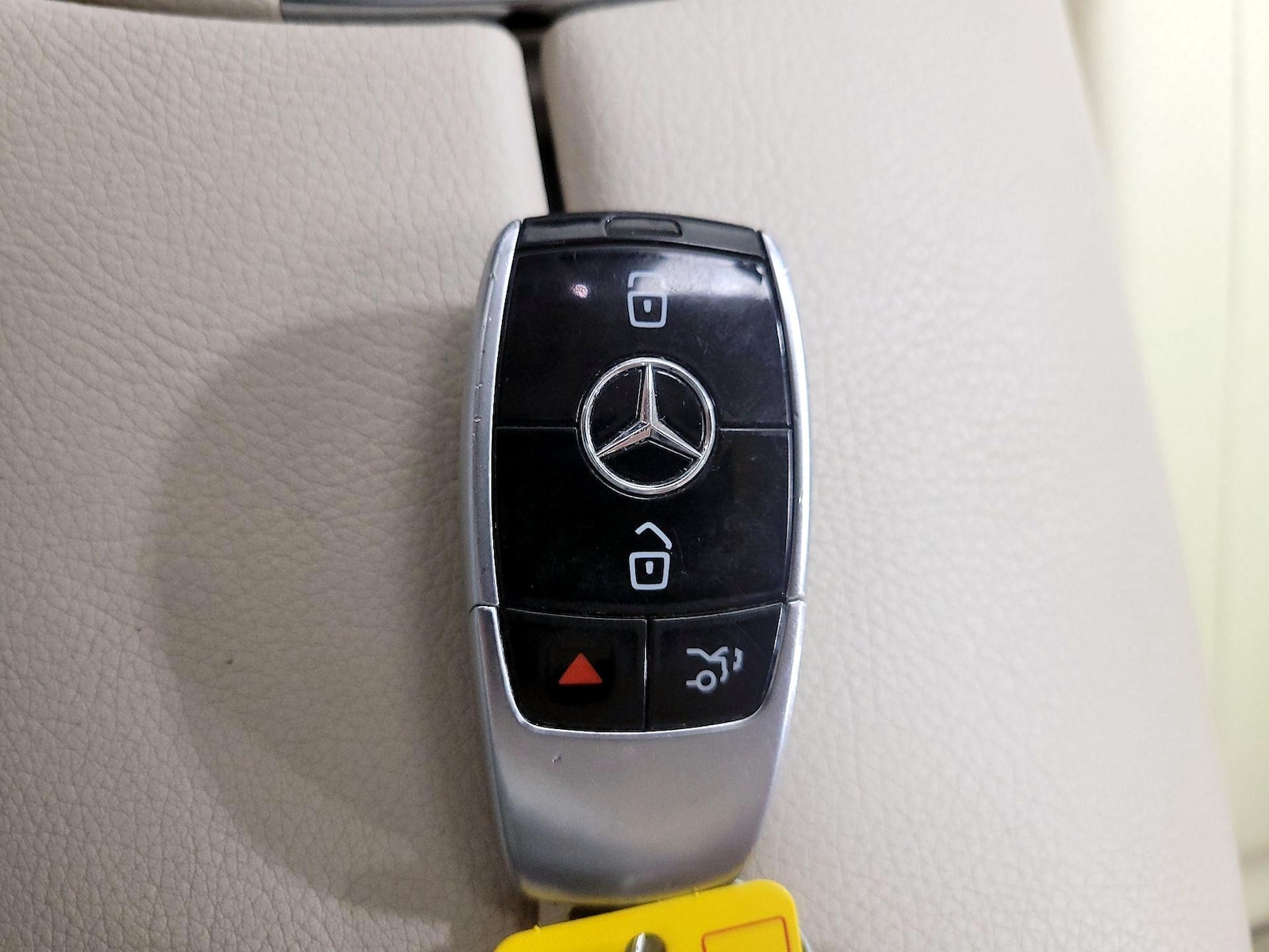 2017 Mercedes-Benz E-Class E300 - Photo 25