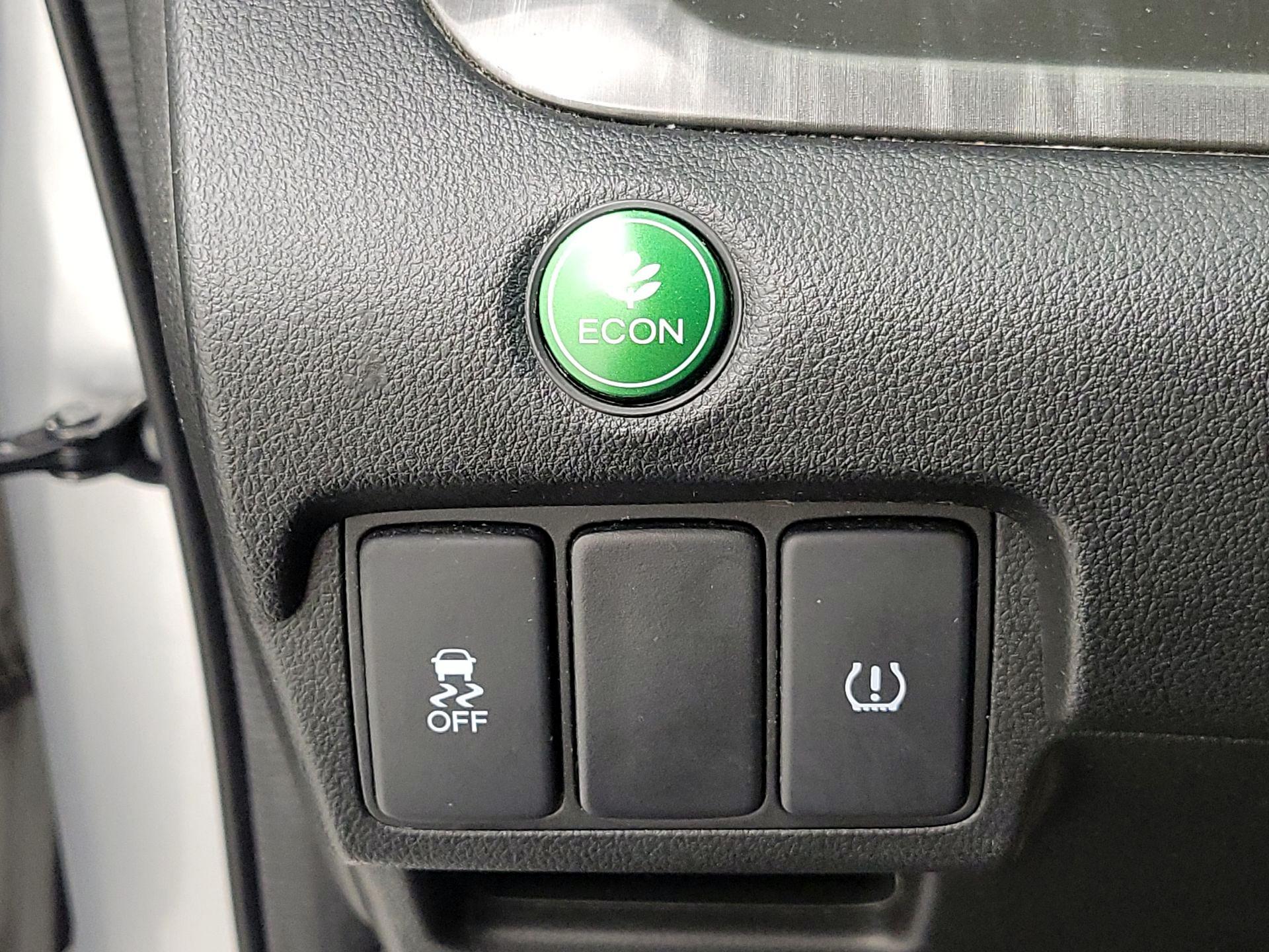 Thumbnail: 2014 Honda CR-V - 13