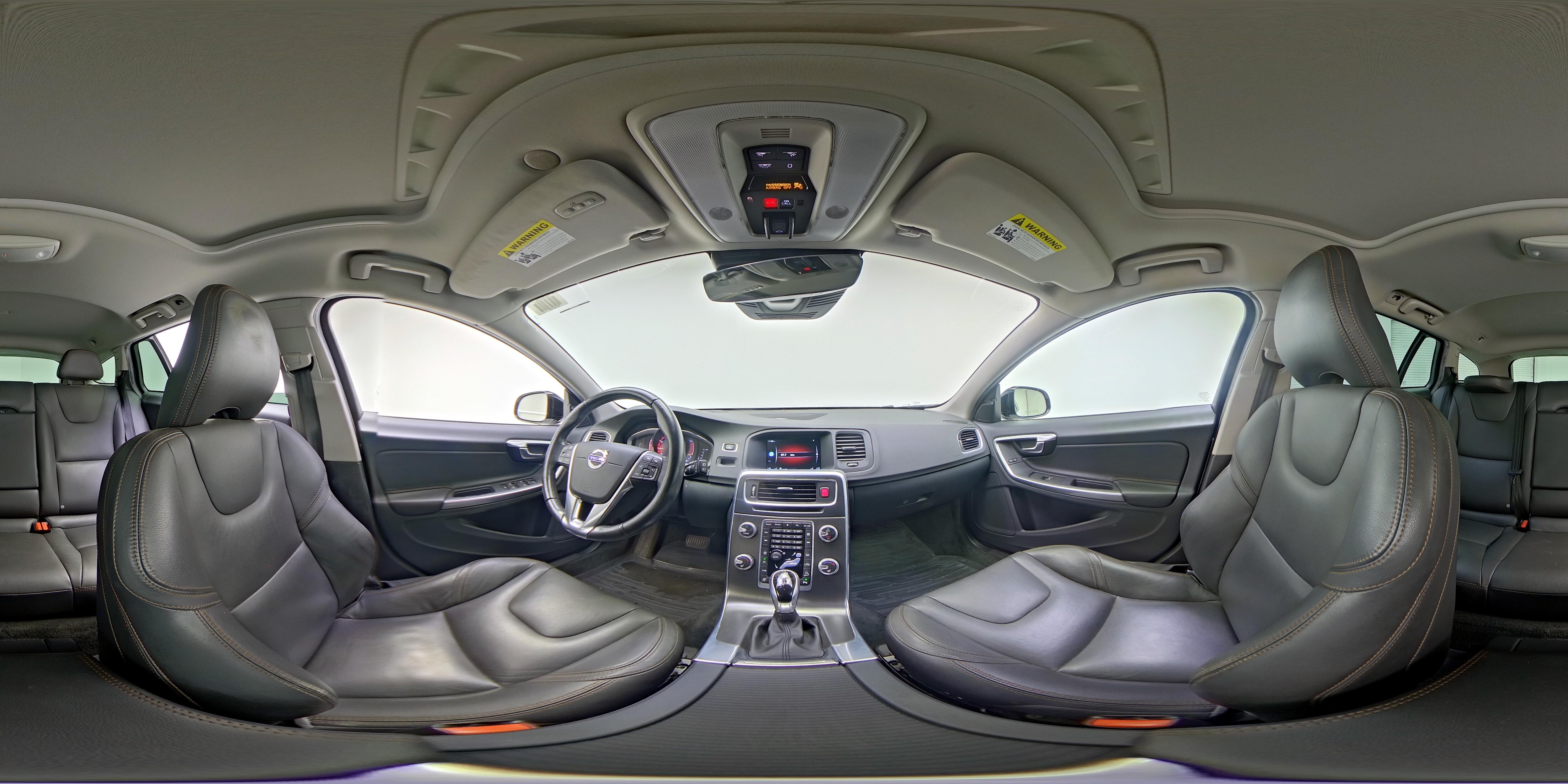 2016 Volvo V60 Platinum - Photo 26