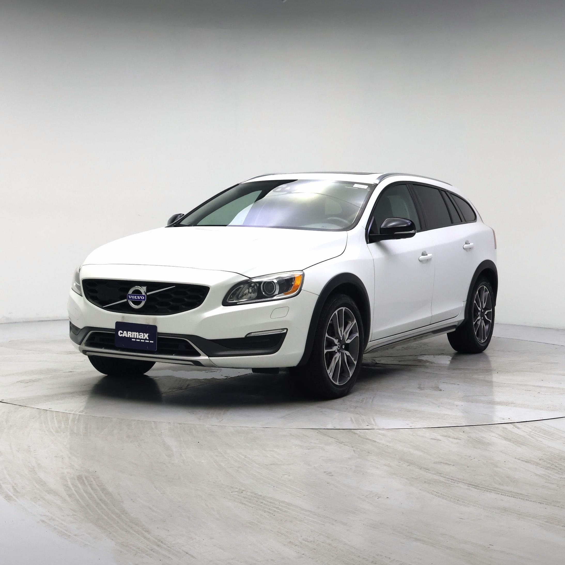 Thumbnail: 2016 Volvo S60 - 4