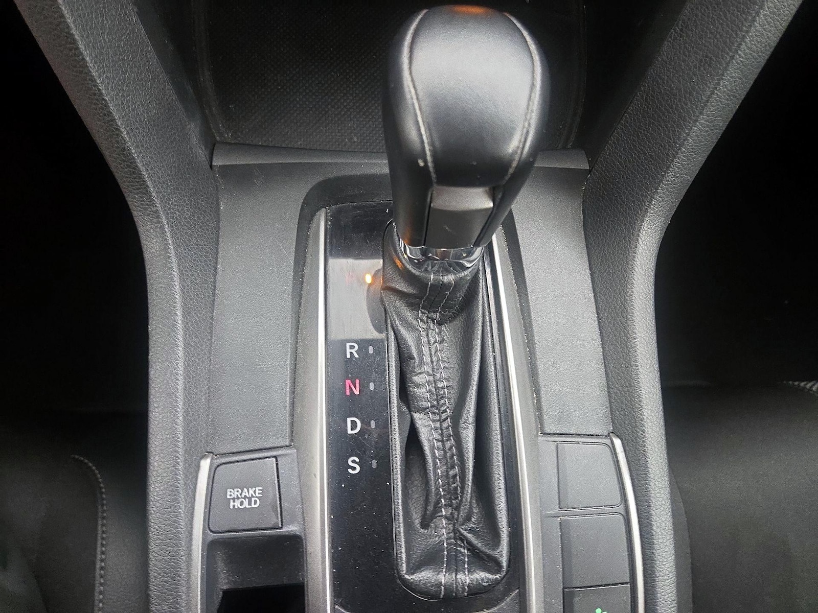 2020 Honda Civic Hatchback Sport - Photo 18