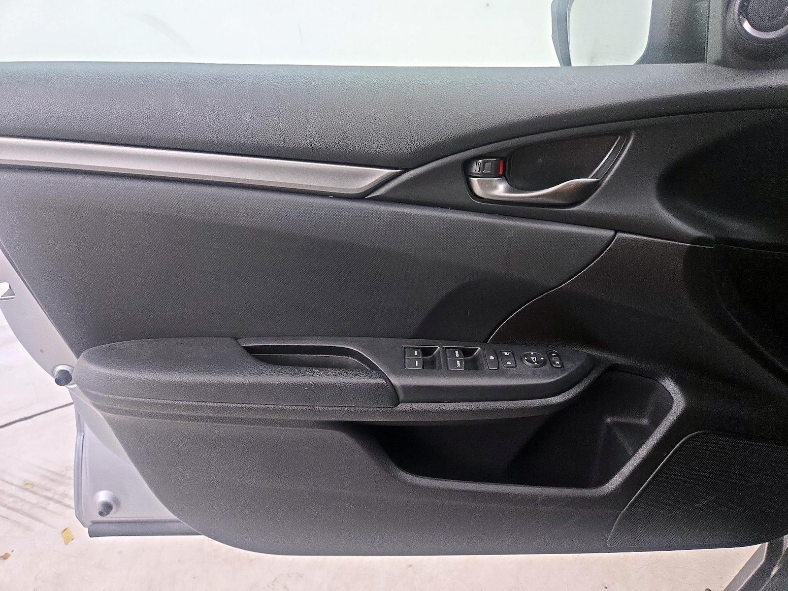 2020 Honda Civic Hatchback Sport - Photo 20