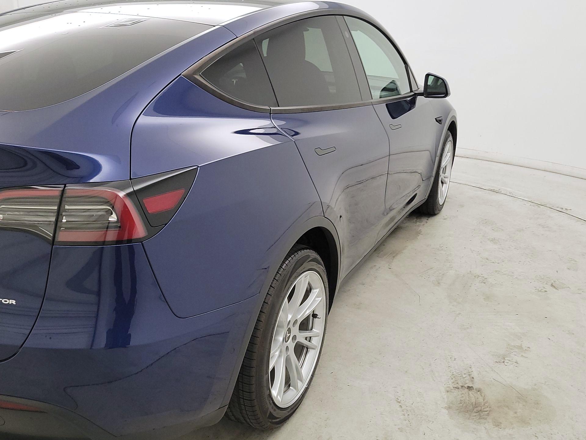 Thumbnail: 2023 Tesla Model Y - 5