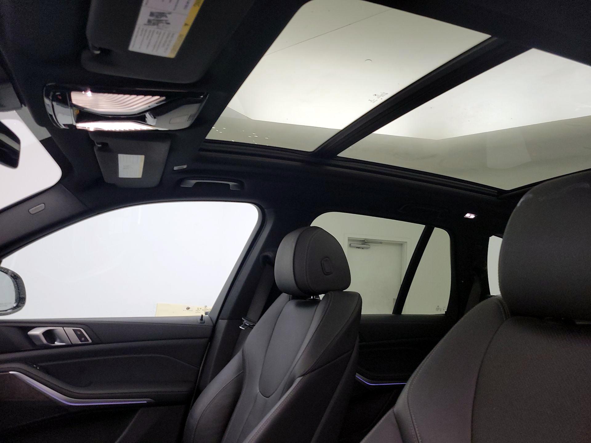 Thumbnail: 2020 BMW X5 - 20