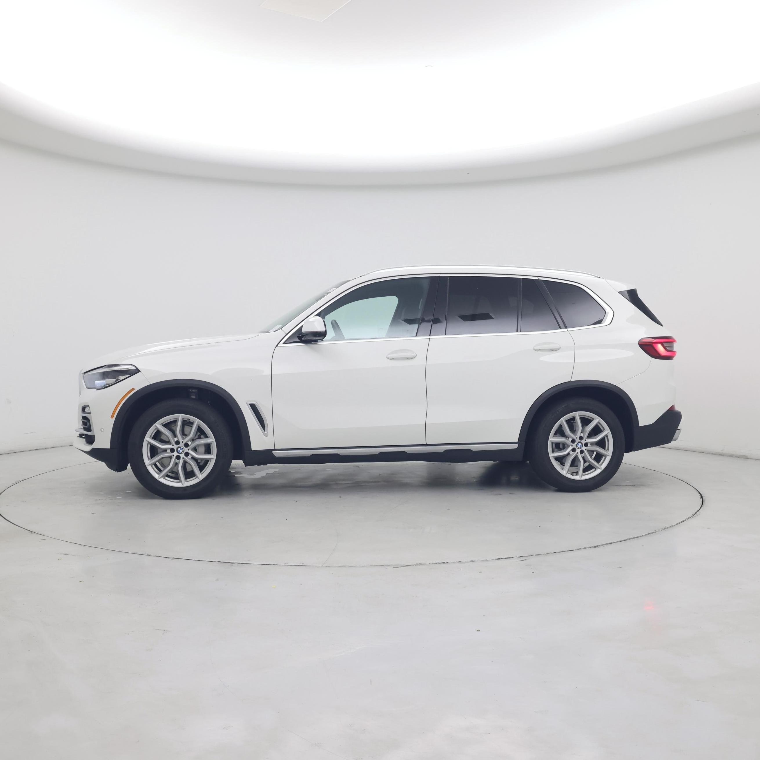 Thumbnail: 2020 BMW X5 - 3