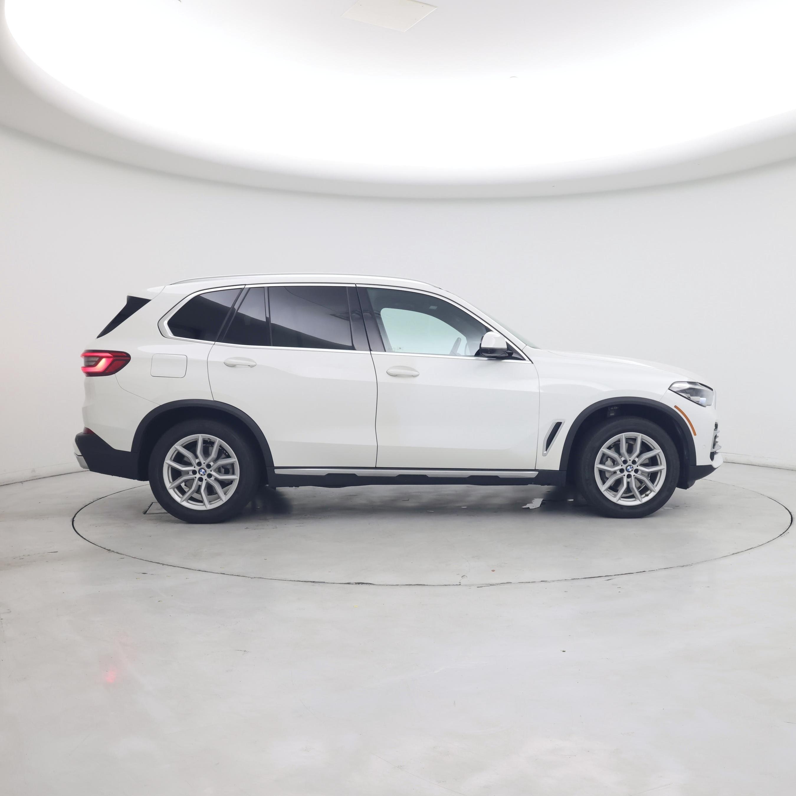 Thumbnail: 2020 BMW X5 - 7