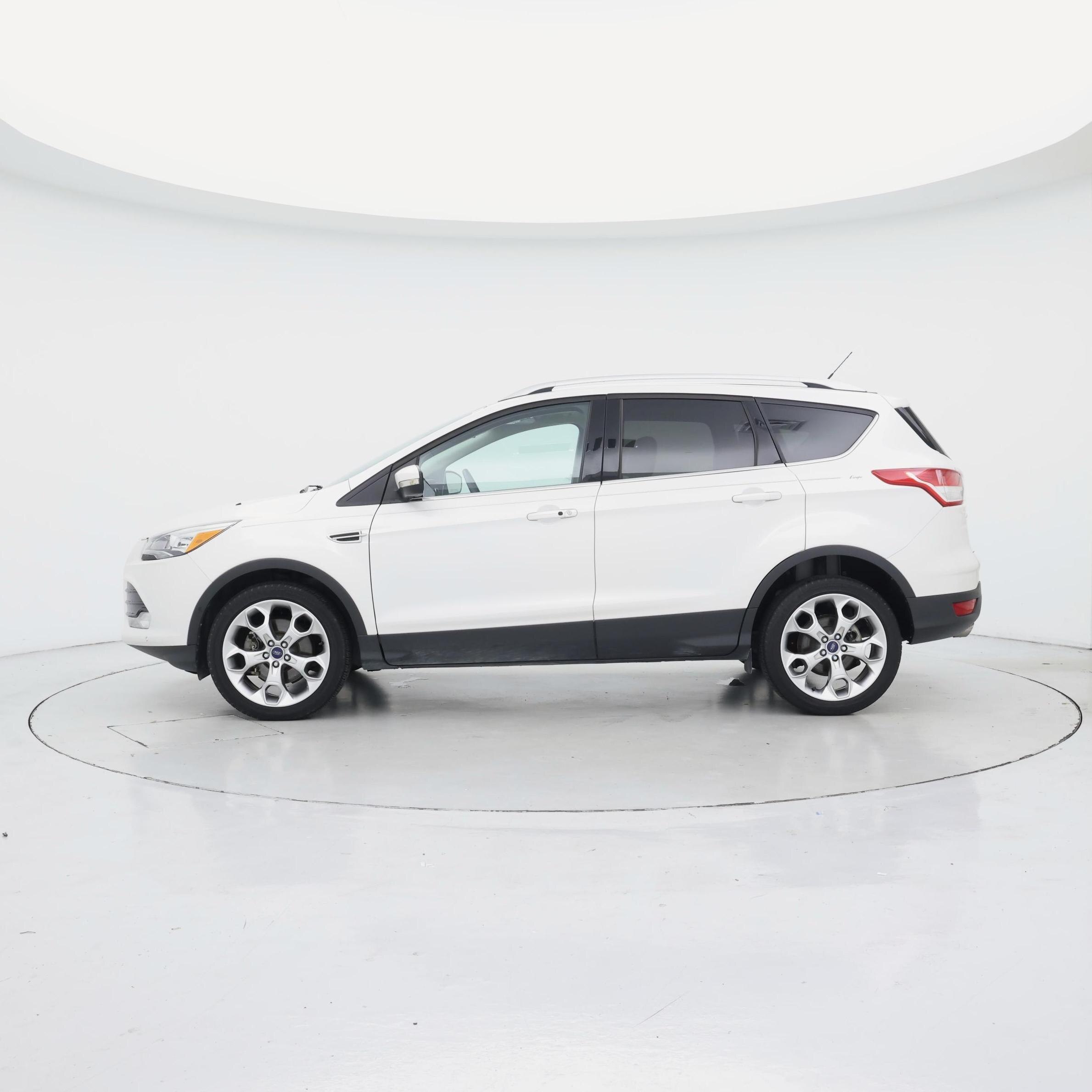 Thumbnail: 2016 Ford Escape - 3