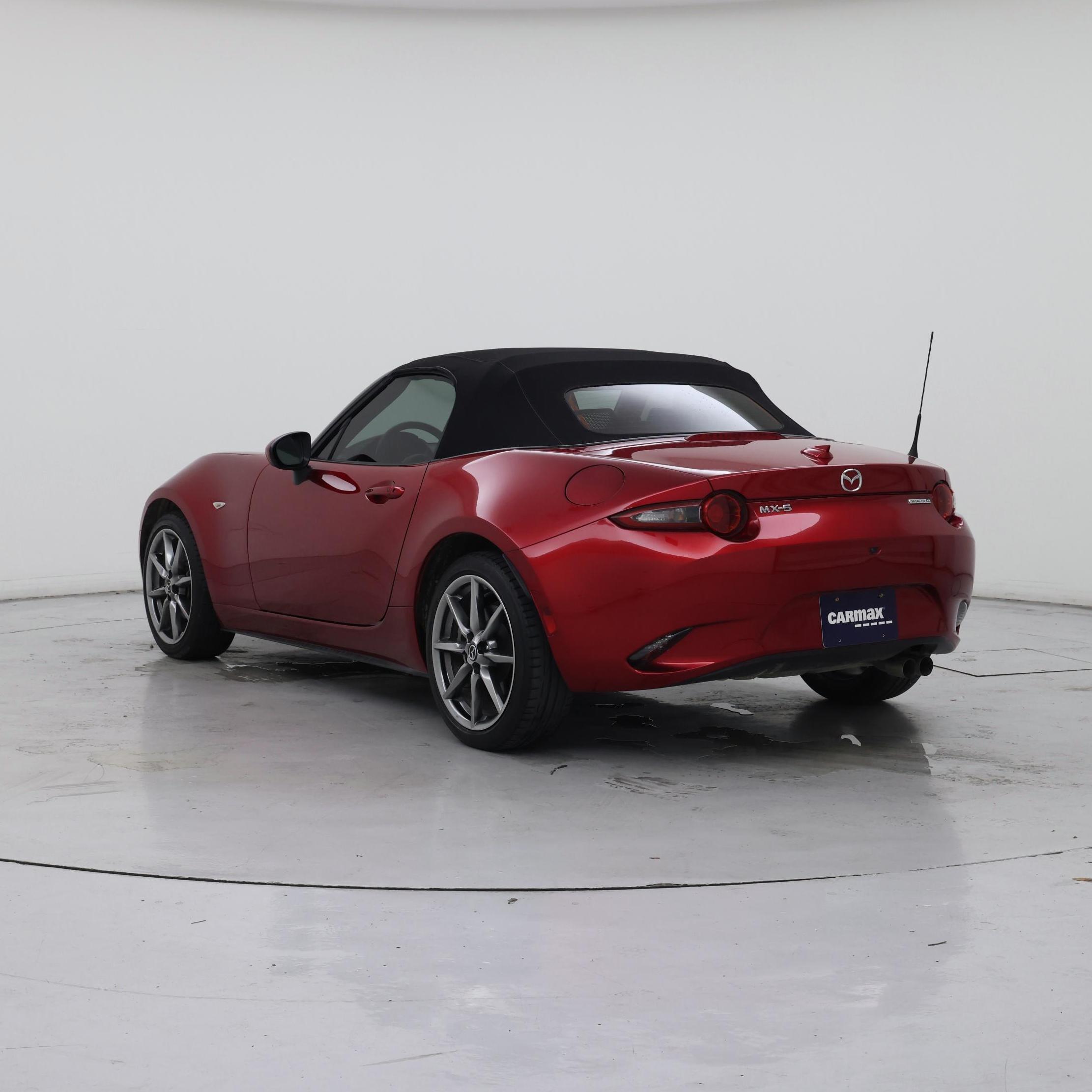 Thumbnail: 2021 Mazda MX-5 Miata - 2