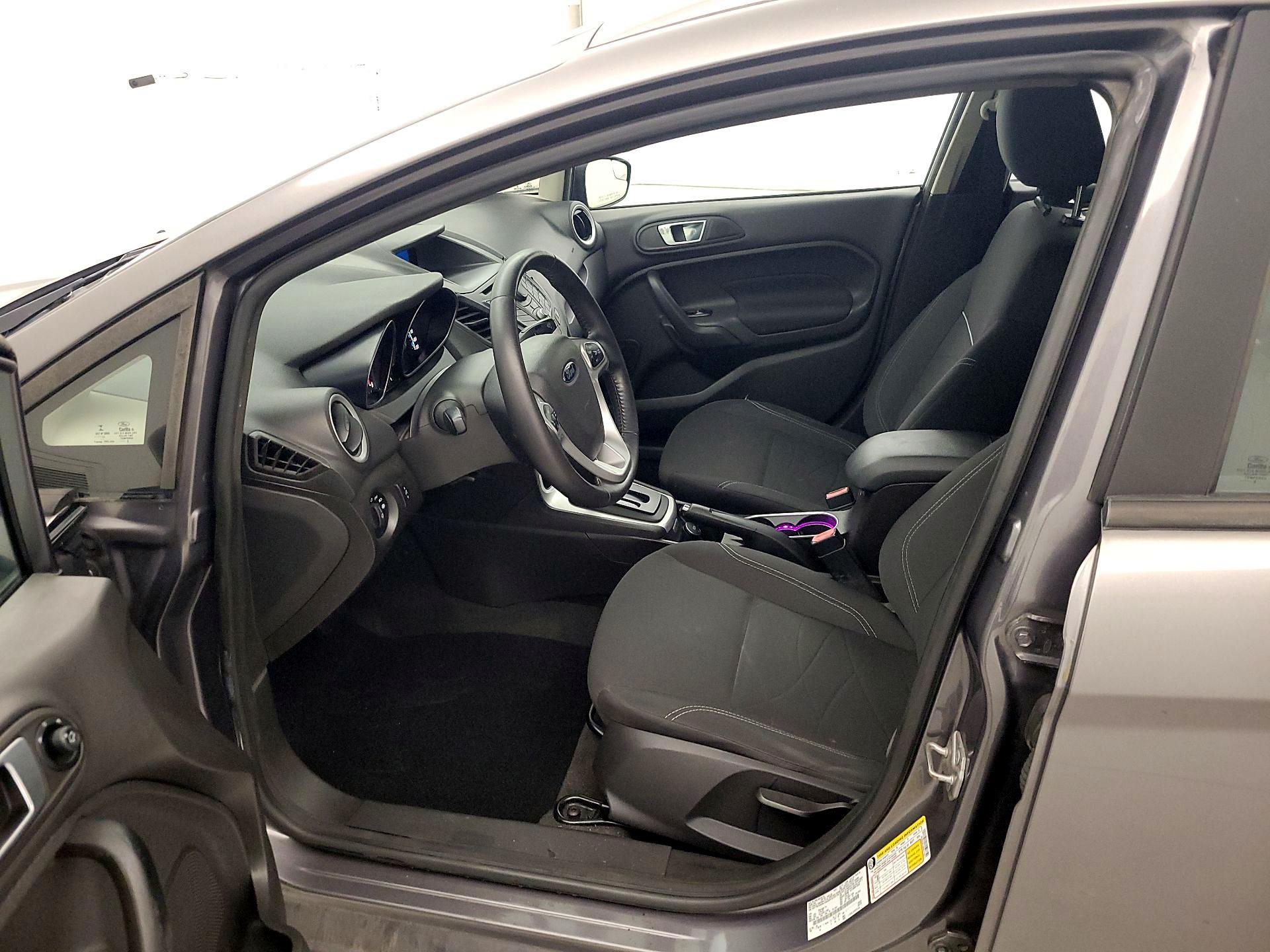 Thumbnail: 2014 Ford Fiesta - 11