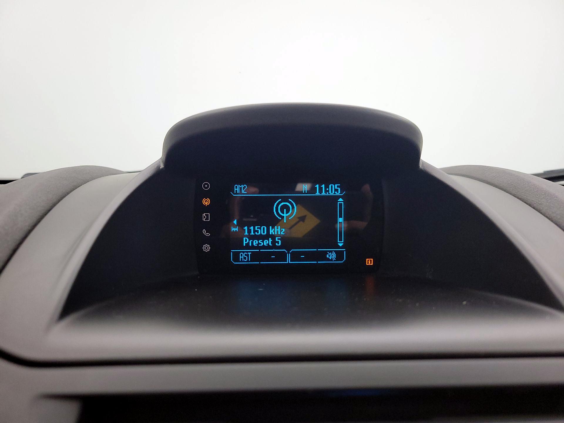 Thumbnail: 2014 Ford Fiesta - 14