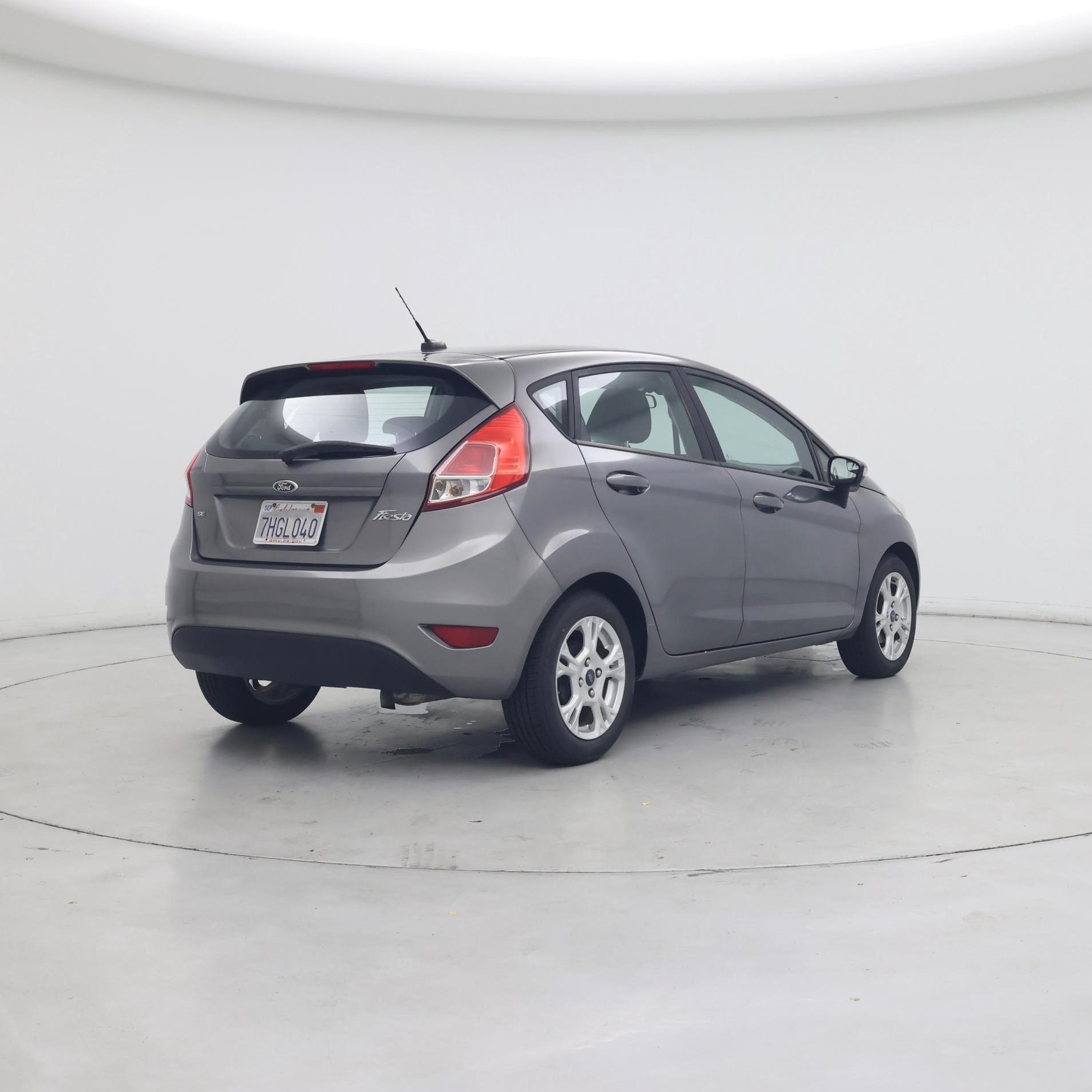 Thumbnail: 2014 Ford Fiesta - 8