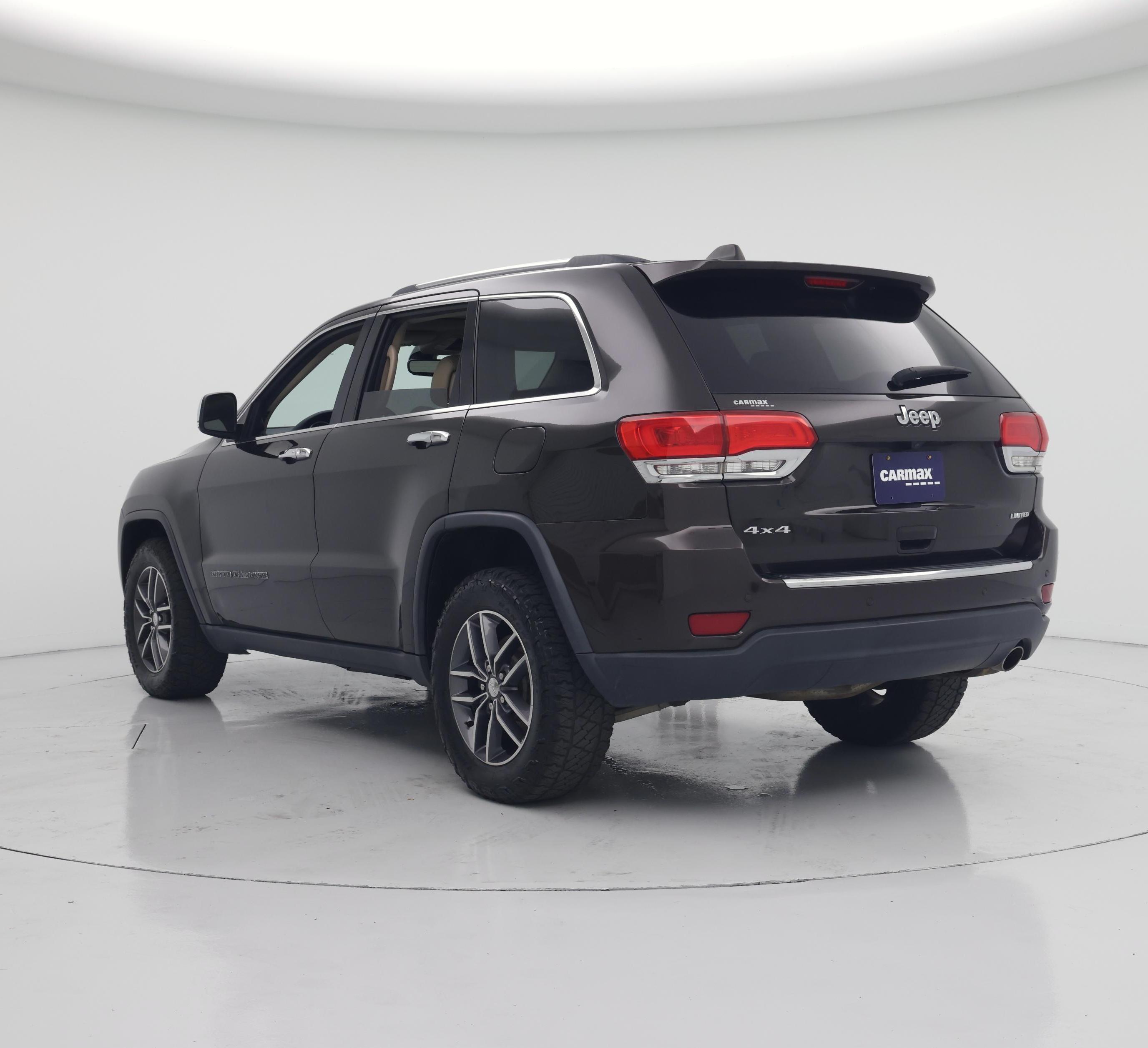 Thumbnail: 2017 Jeep Grand Cherokee - 2
