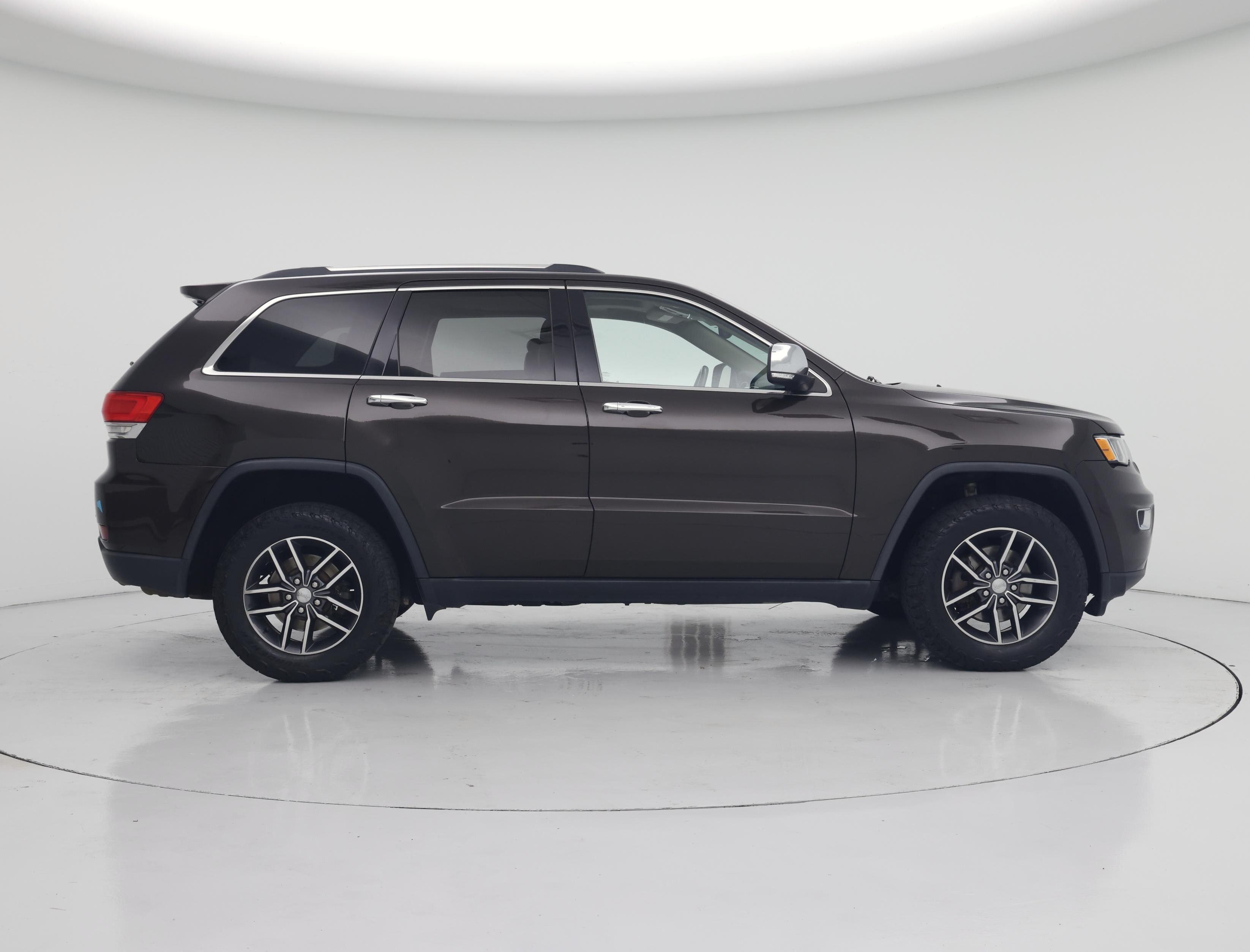 Thumbnail: 2017 Jeep Grand Cherokee - 7