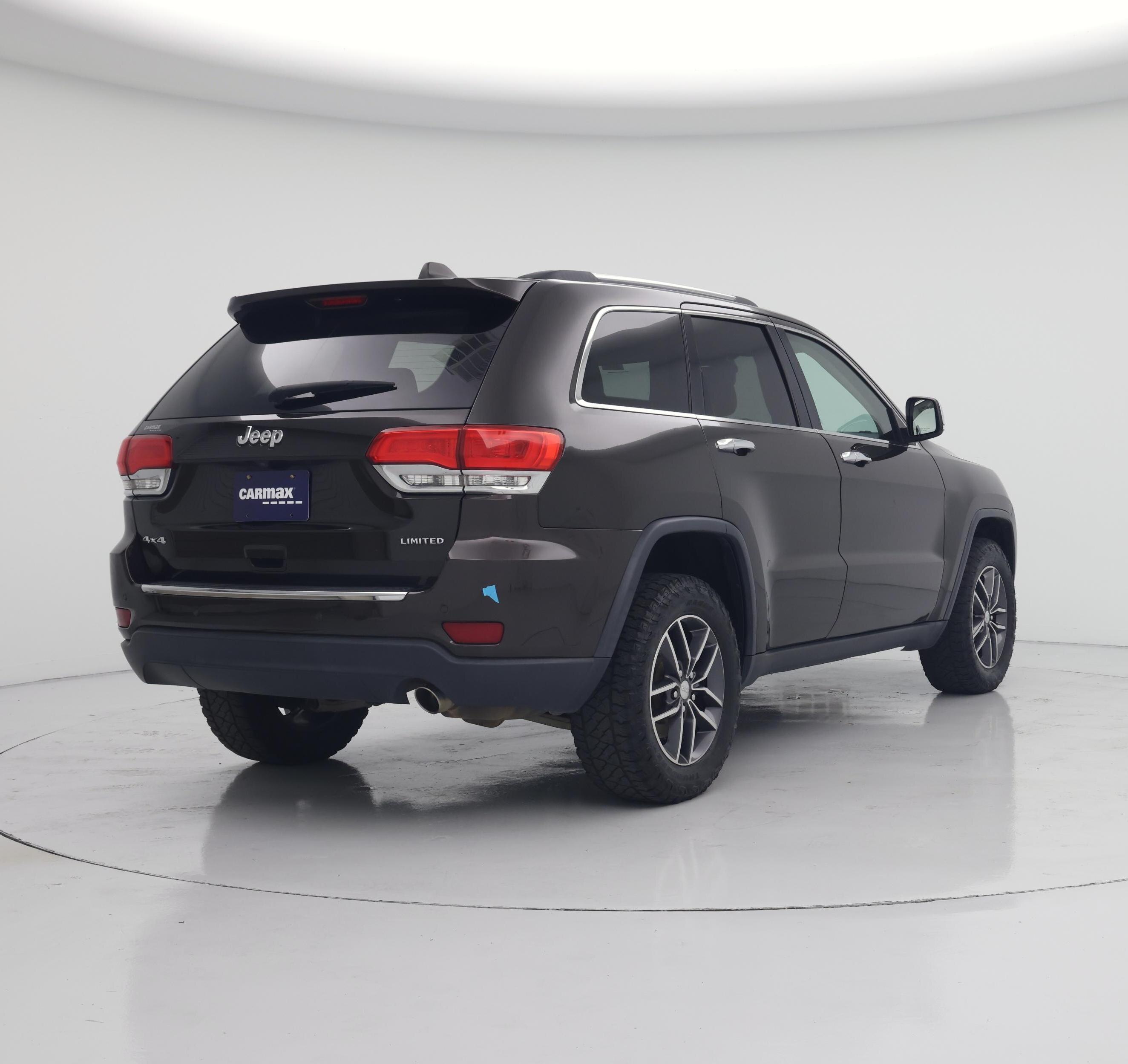 Thumbnail: 2017 Jeep Grand Cherokee - 8