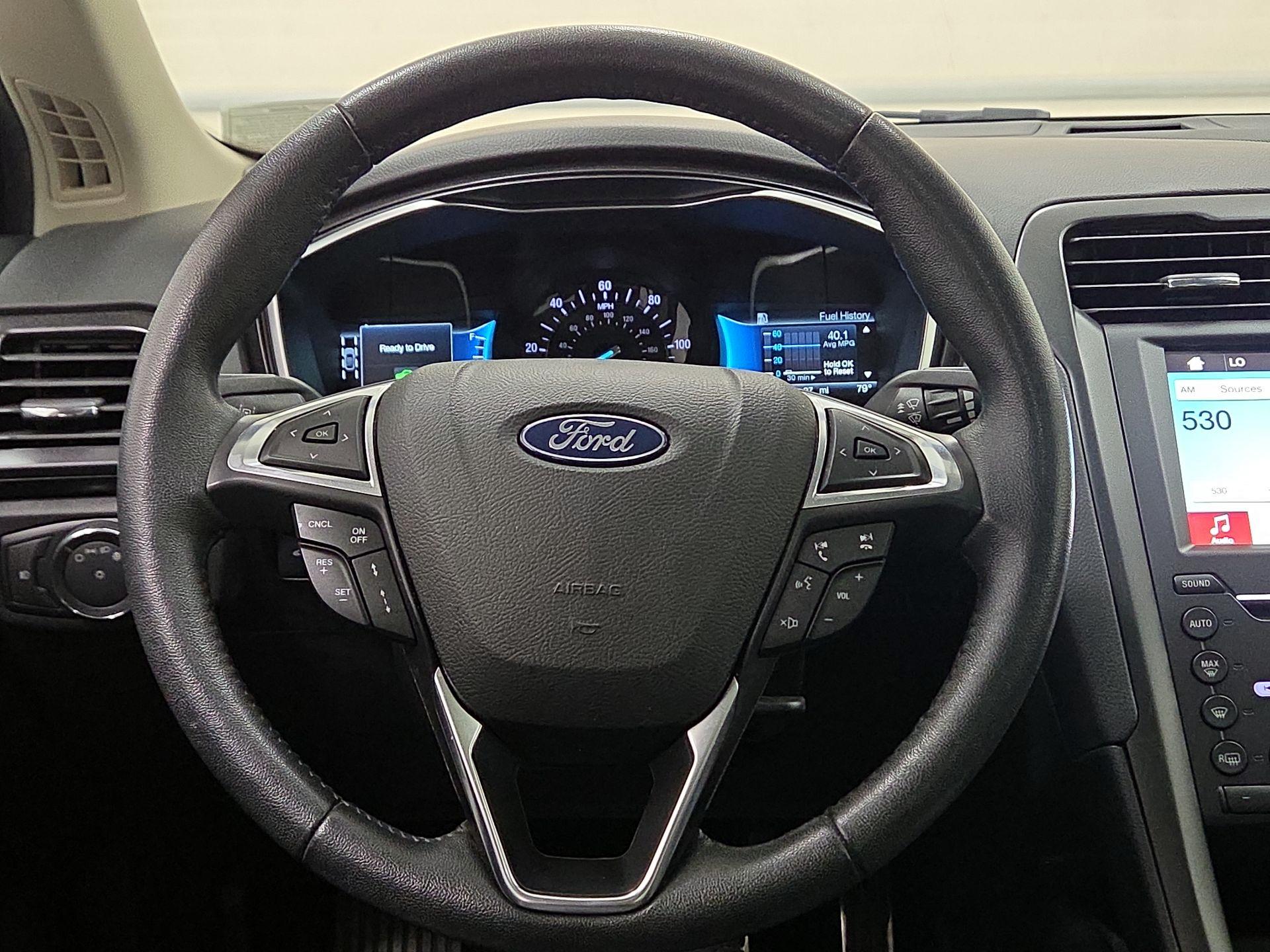 Thumbnail: 2018 Ford Fusion - 10