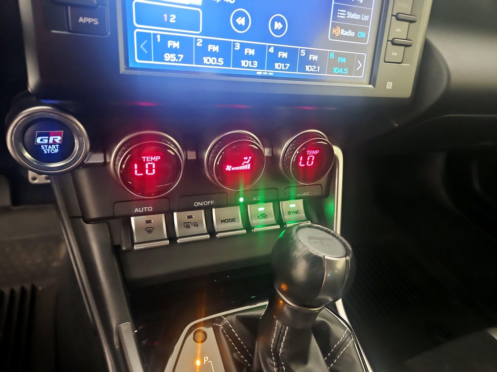 2024 Toyota GR86 Premium - Photo 16