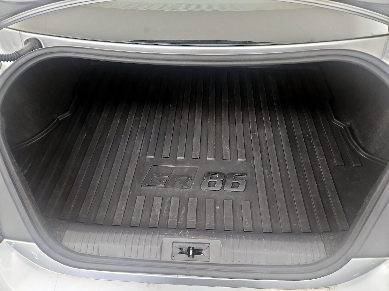 2024 Toyota GR86 Premium - Photo 18