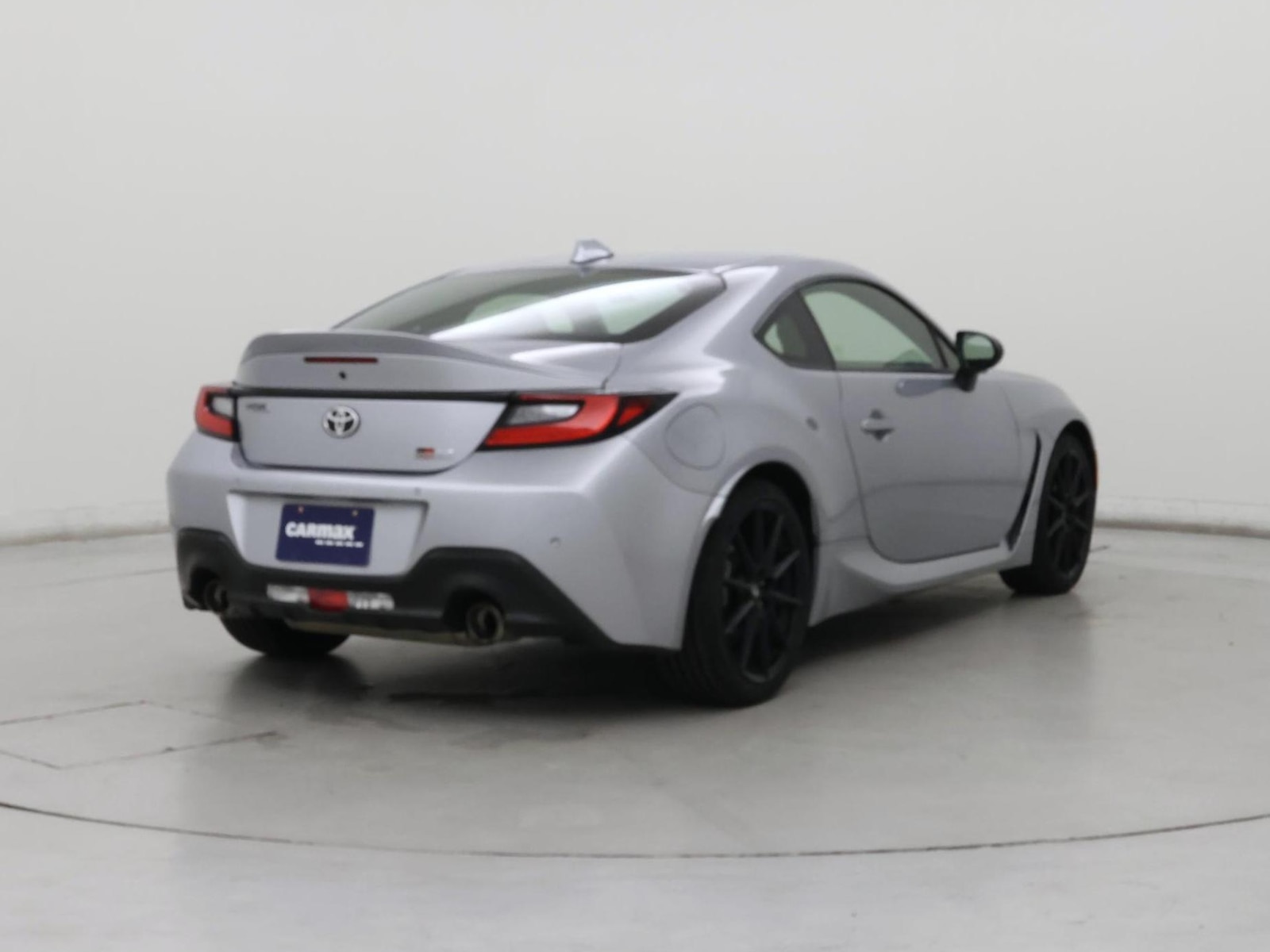 2024 Toyota GR86 Premium - Photo 9