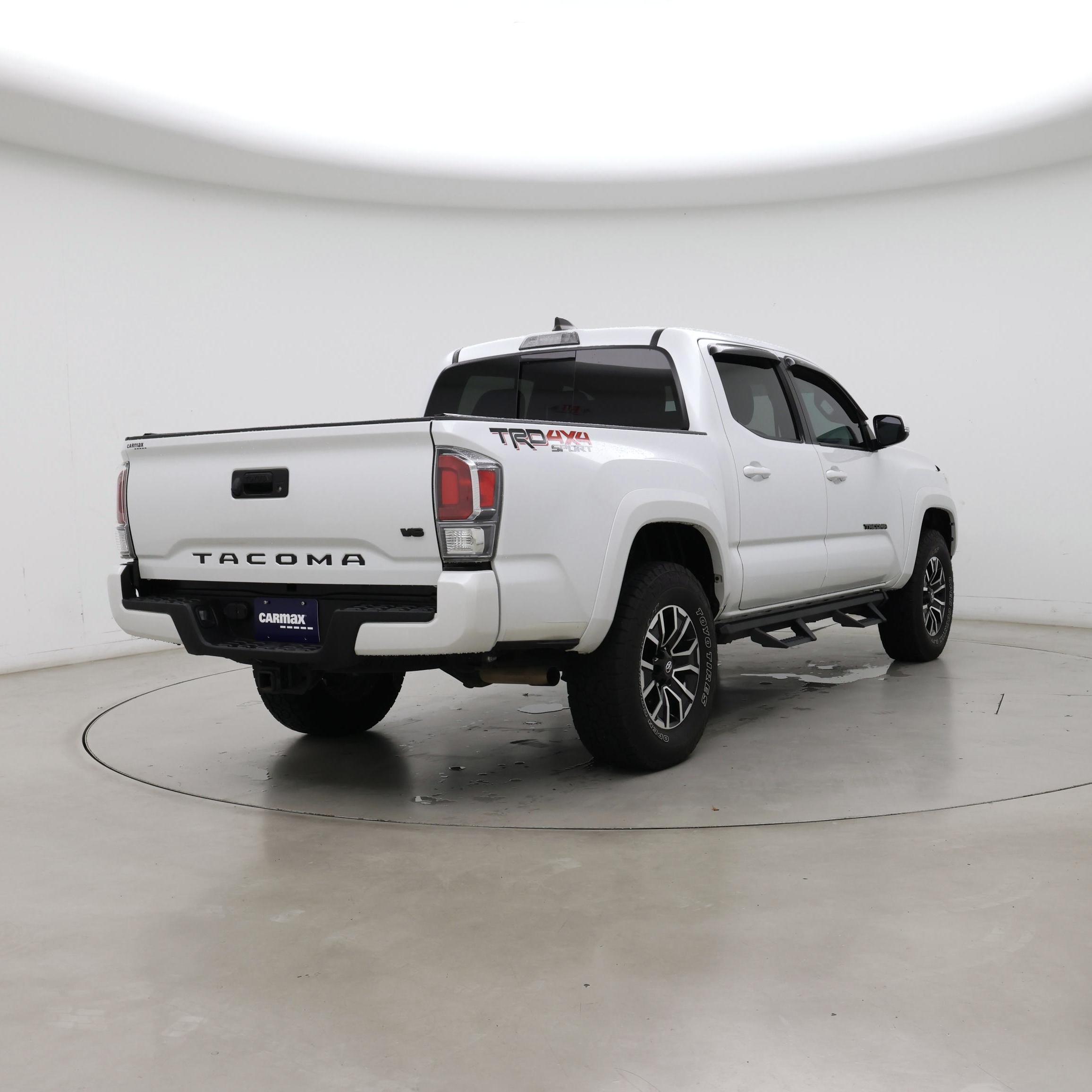 Thumbnail: 2023 Toyota Tacoma - 8