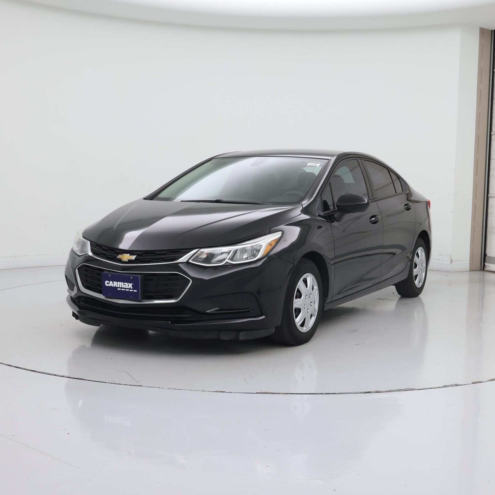 Thumbnail: 2018 Chevrolet Cruze - 4