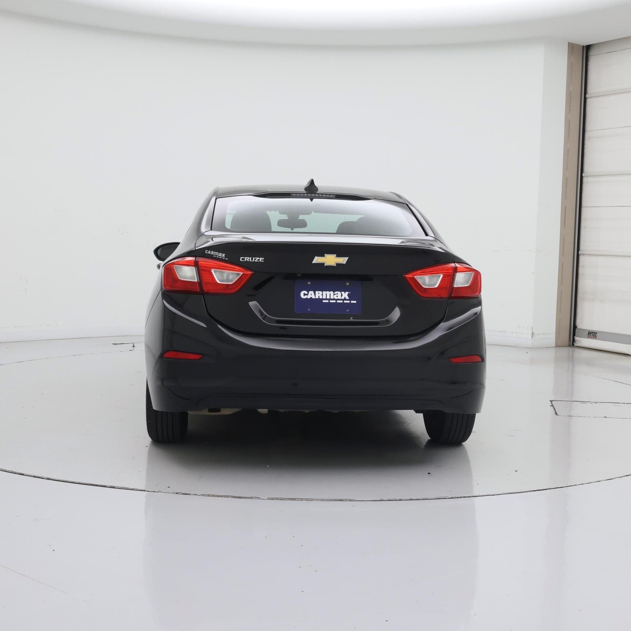 Thumbnail: 2018 Chevrolet Cruze - 6