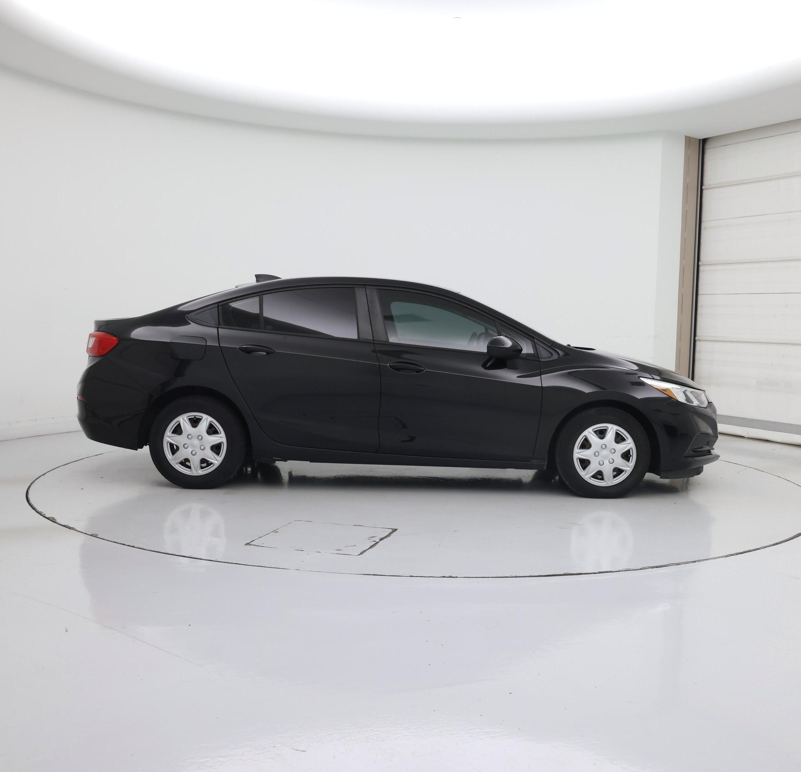 Thumbnail: 2018 Chevrolet Cruze - 7