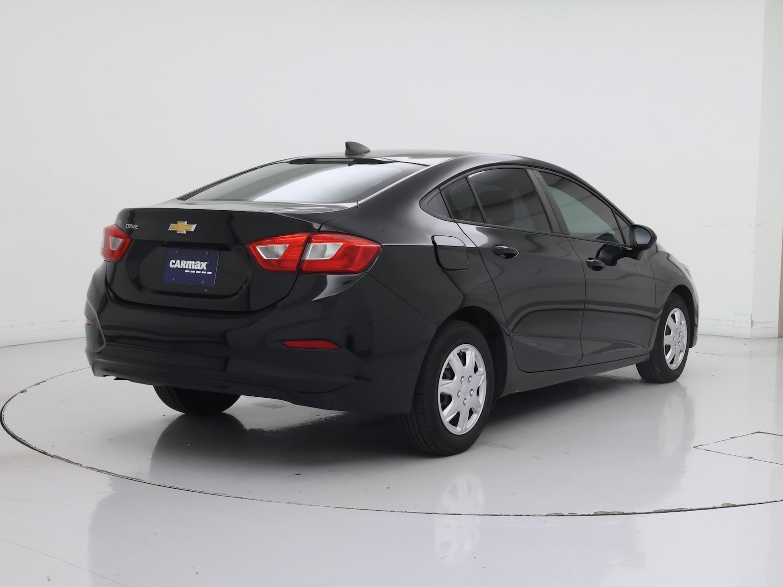 2018 Chevrolet Cruze LS - Photo 9